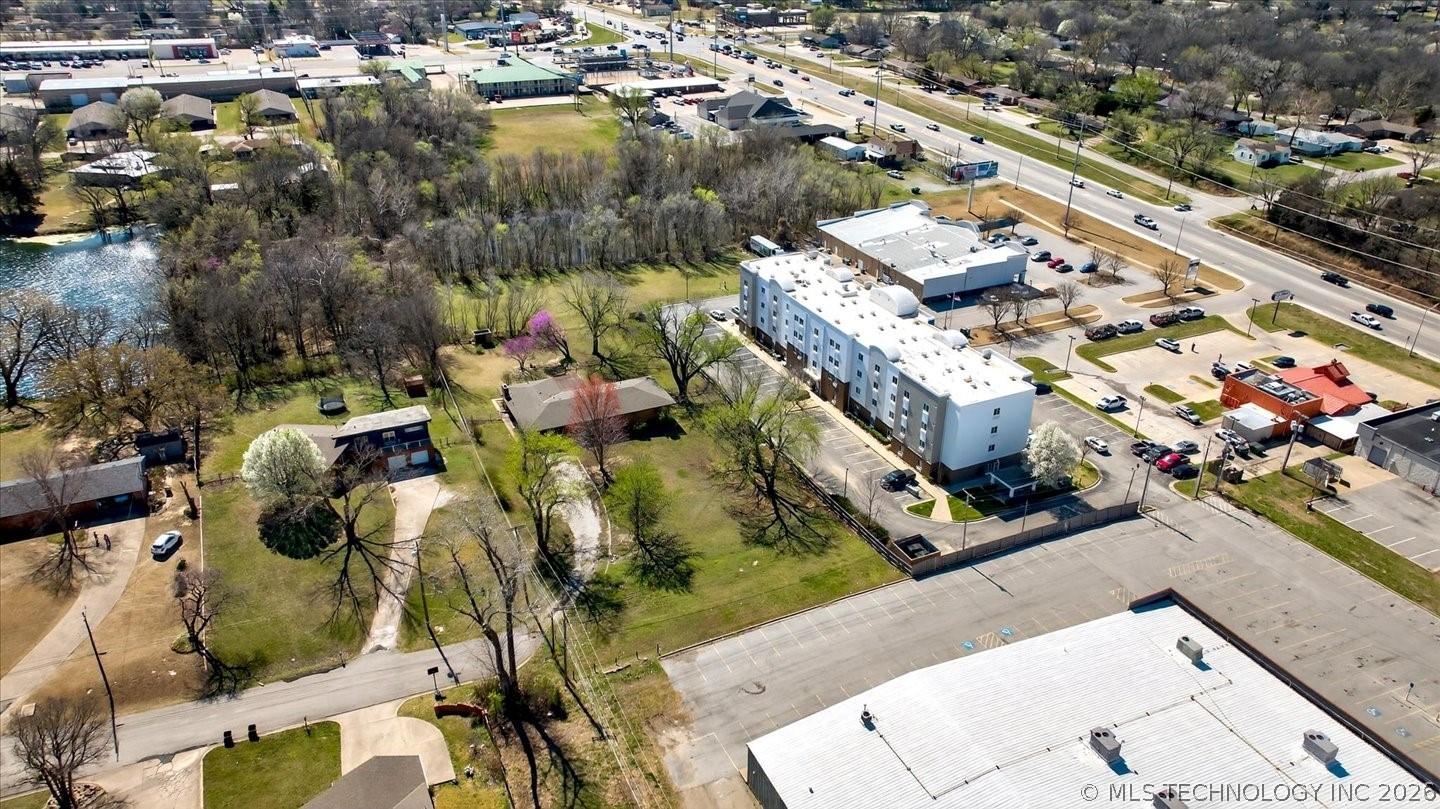 3939 Lakeview Drive Bartlesville OK 74006