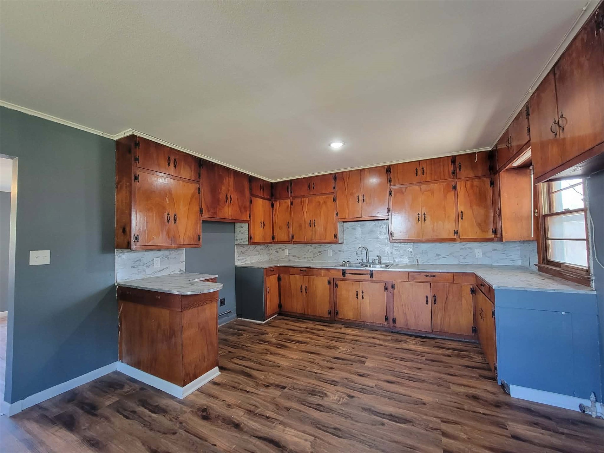 3540 E Cherokee Avenue Sallisaw OK 74955
