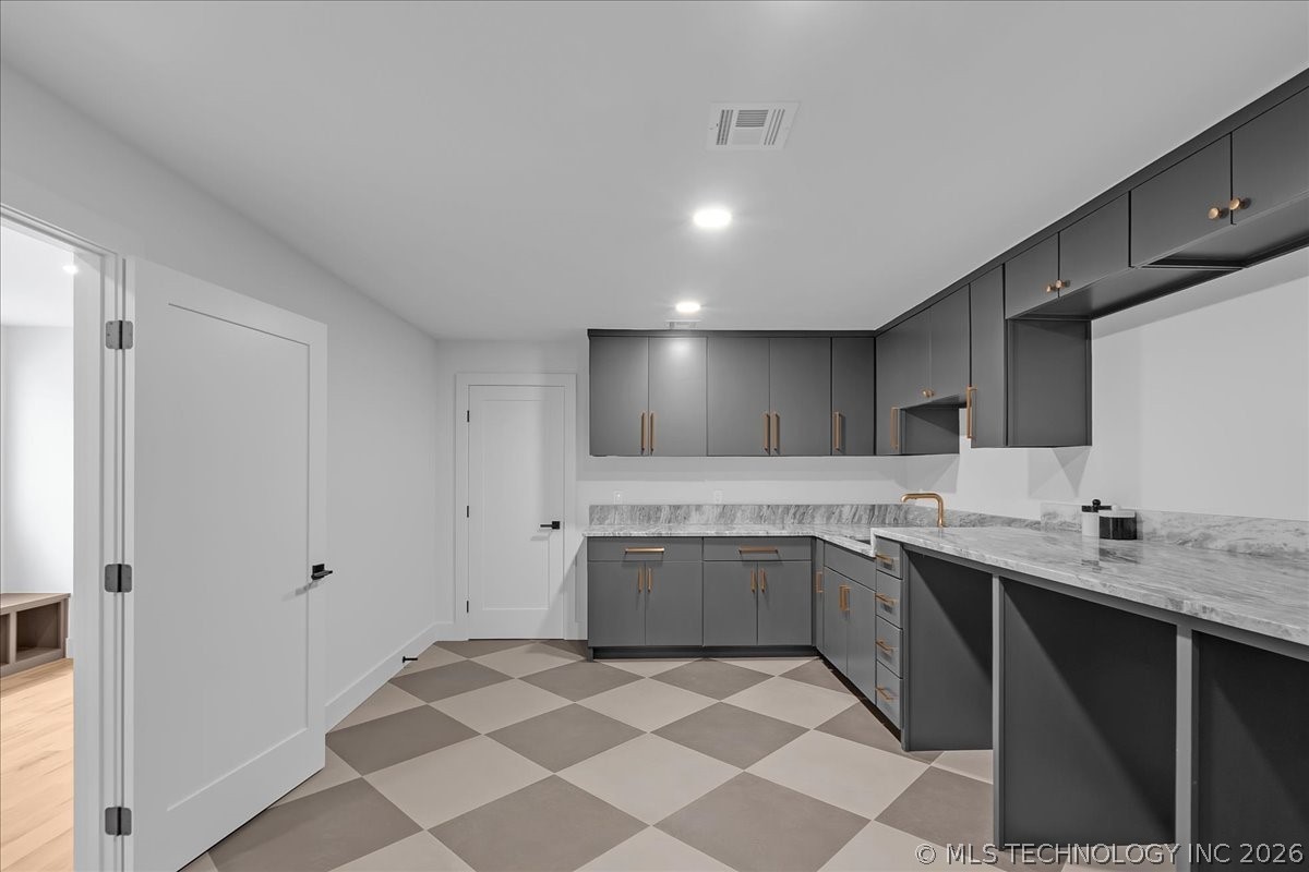 4717 S Atlanta Place Tulsa OK 74105