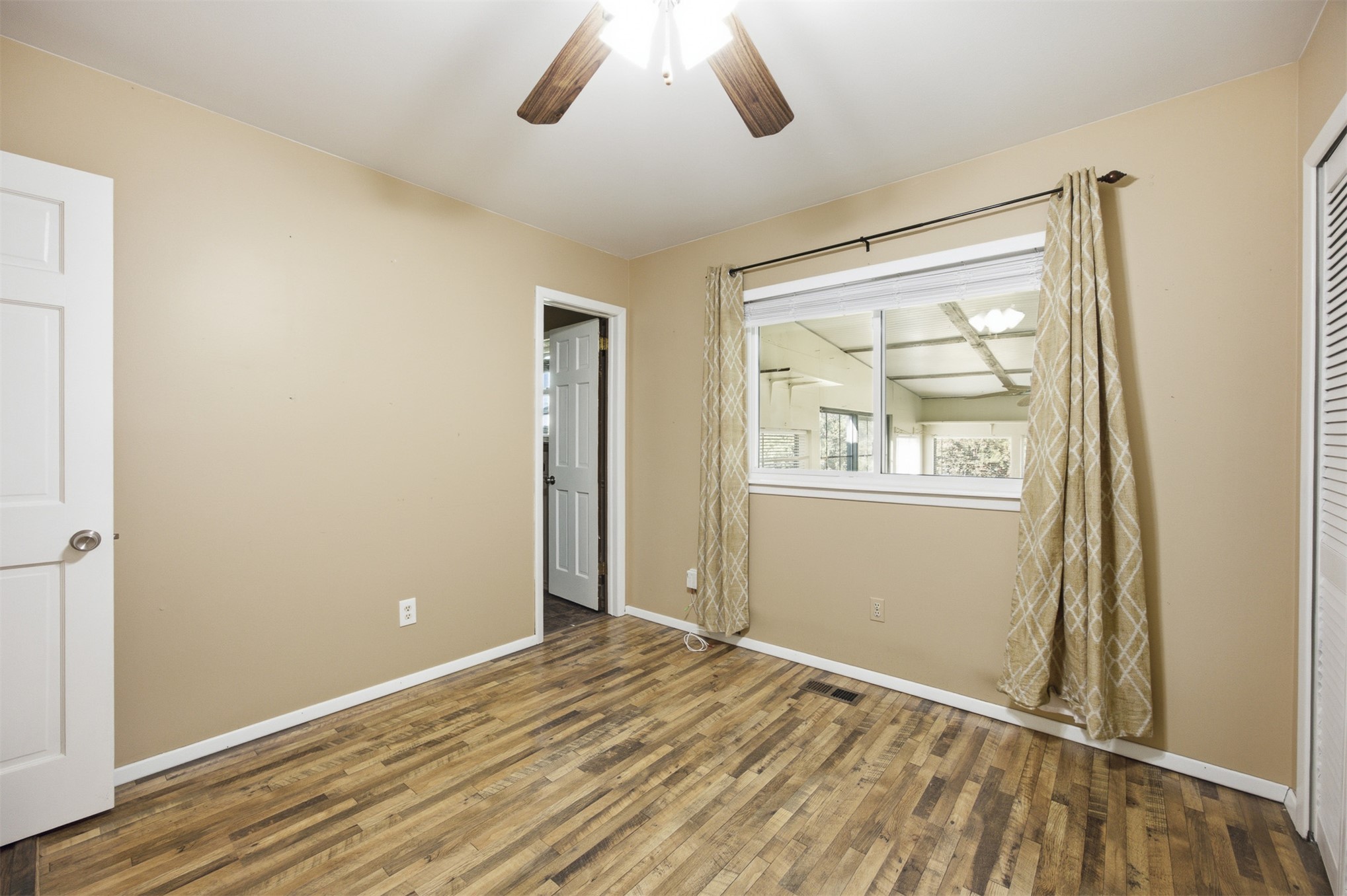 6002 S Lakewood Avenue Tulsa OK 74135