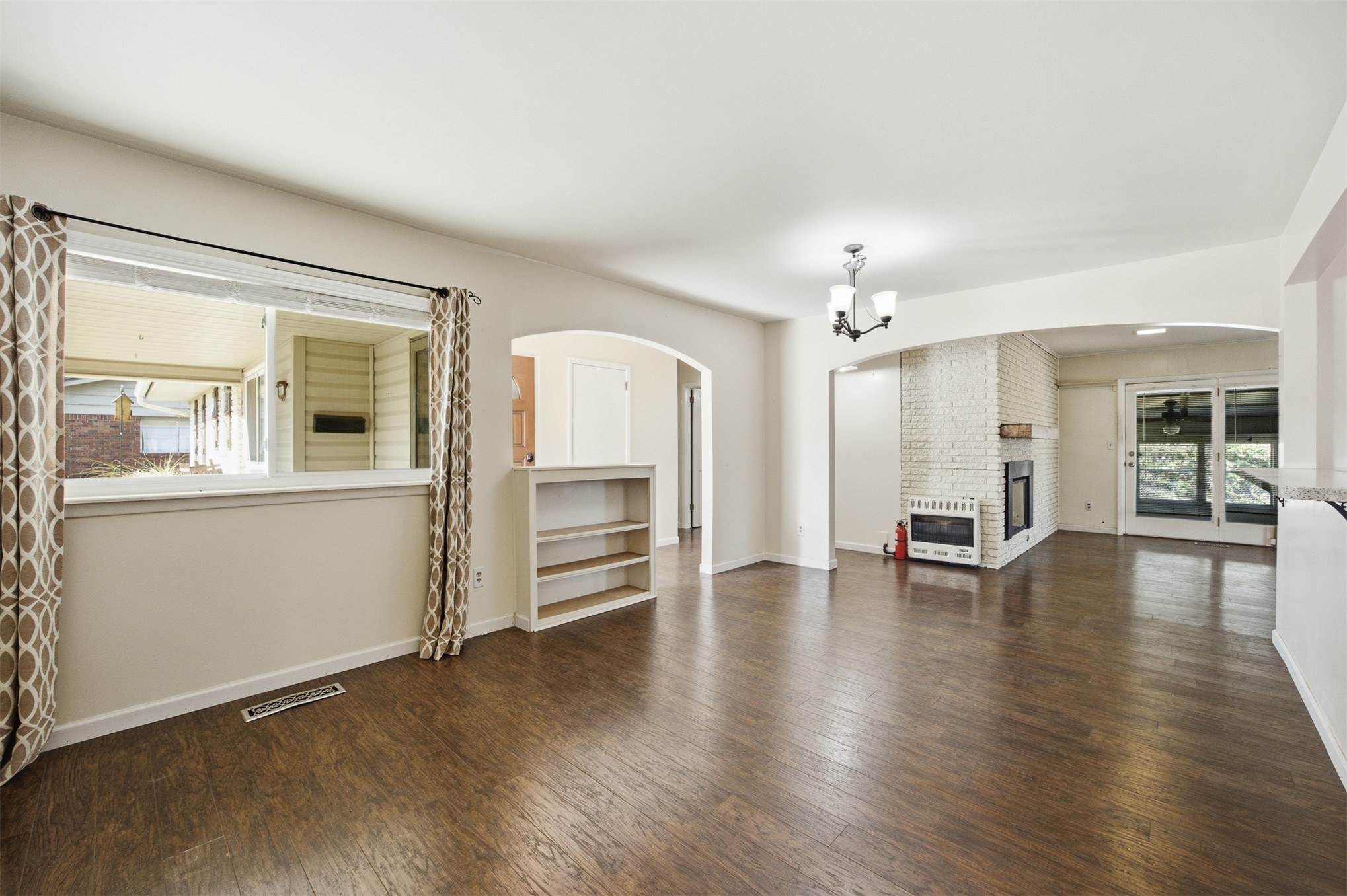 6002 S Lakewood Avenue Tulsa OK 74135
