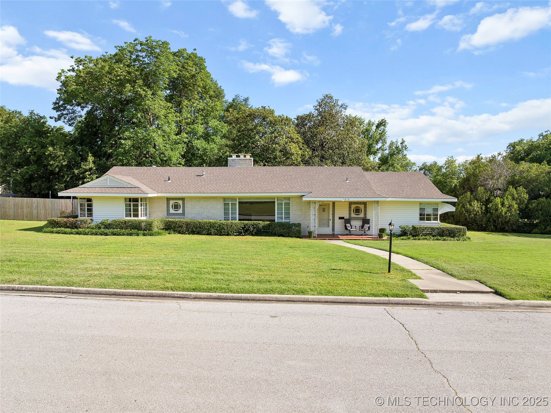 1616 6th Avenue SW Ardmore OK 73401