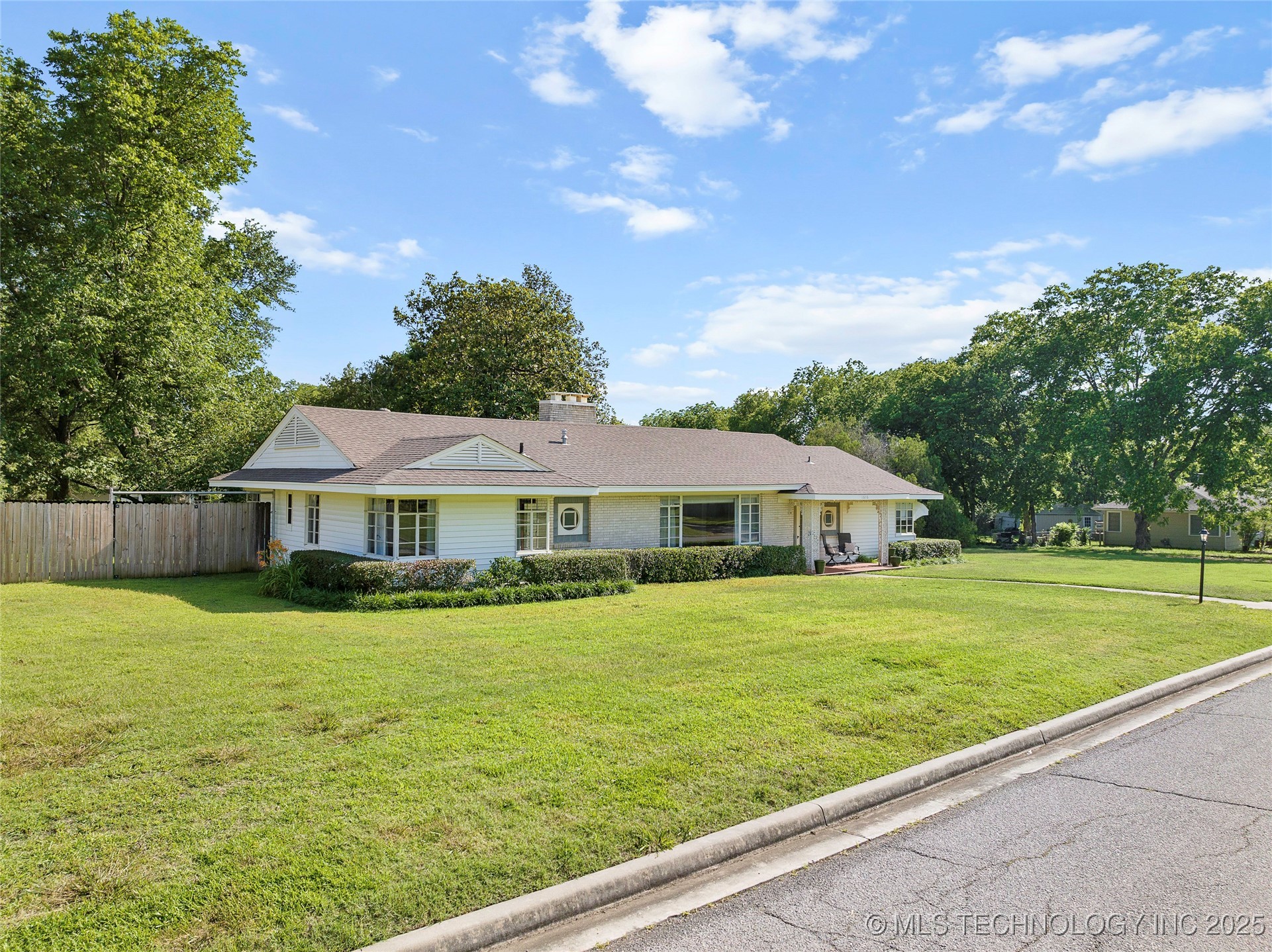 1616 6th Avenue SW Ardmore OK 73401