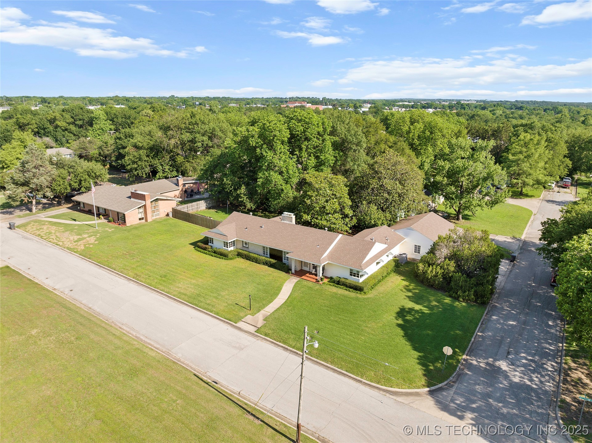 1616 6th Avenue SW Ardmore OK 73401