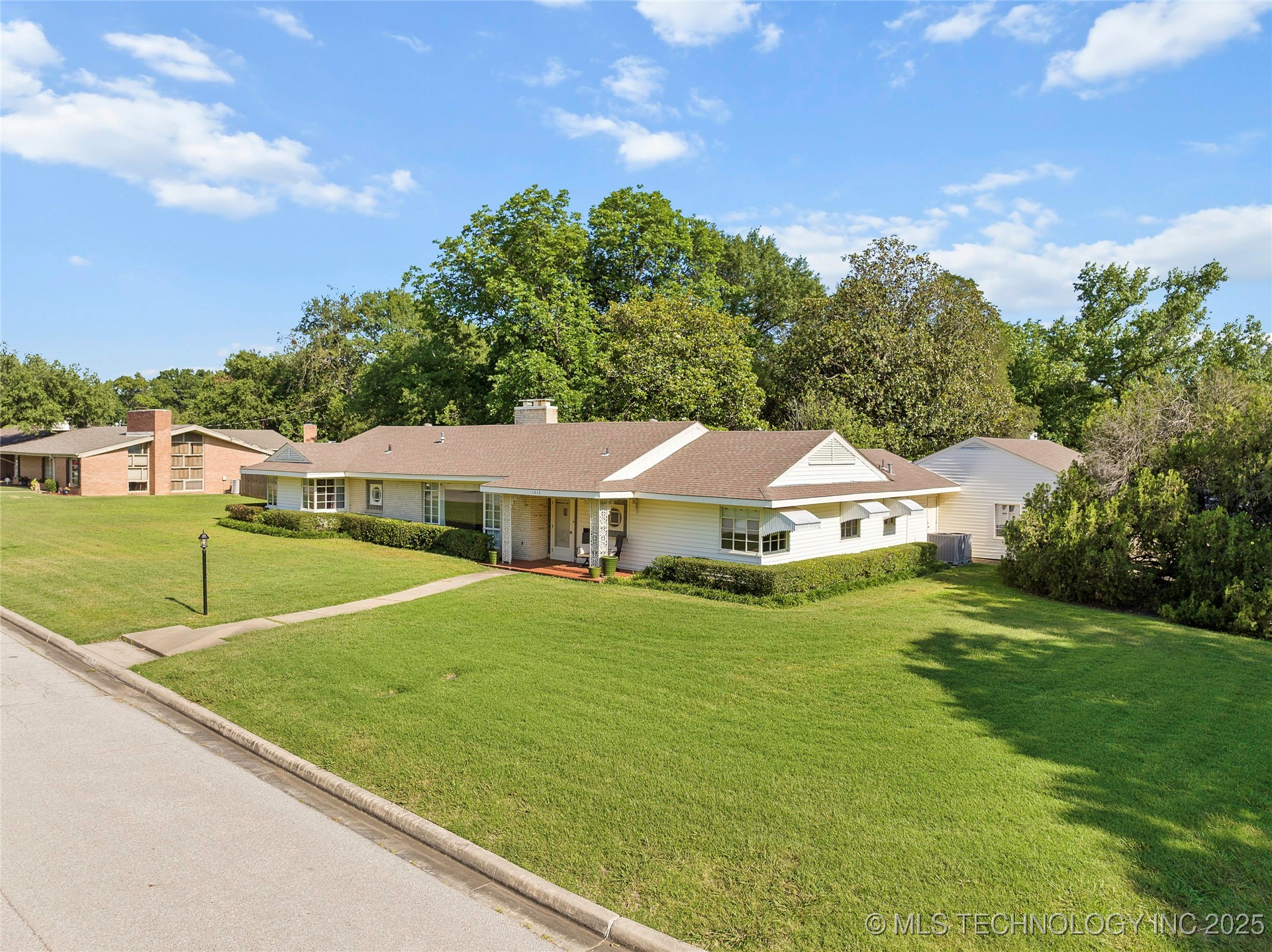 1616 6th Avenue SW Ardmore OK 73401