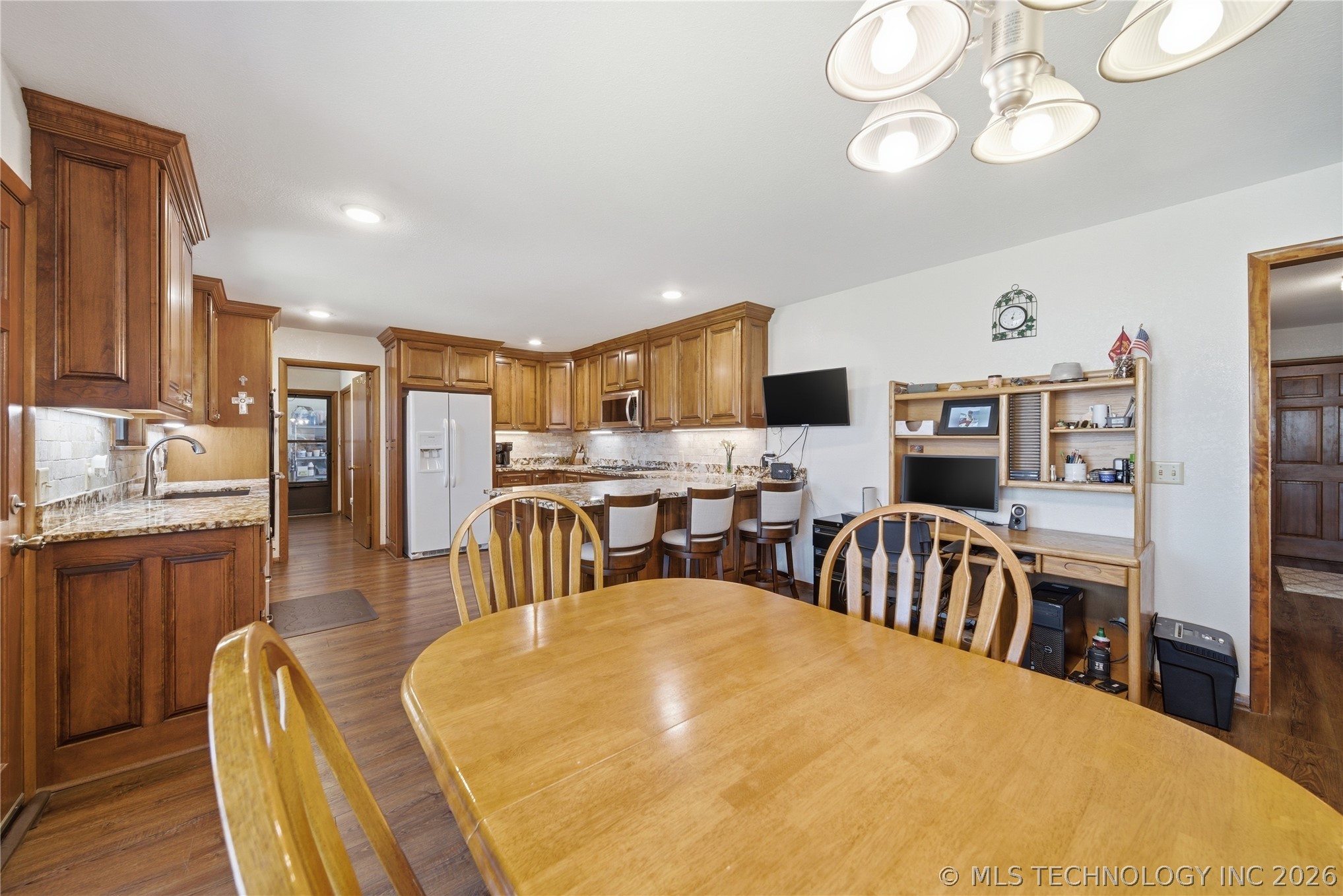 13596 Highway 62 Tahlequah OK 74464
