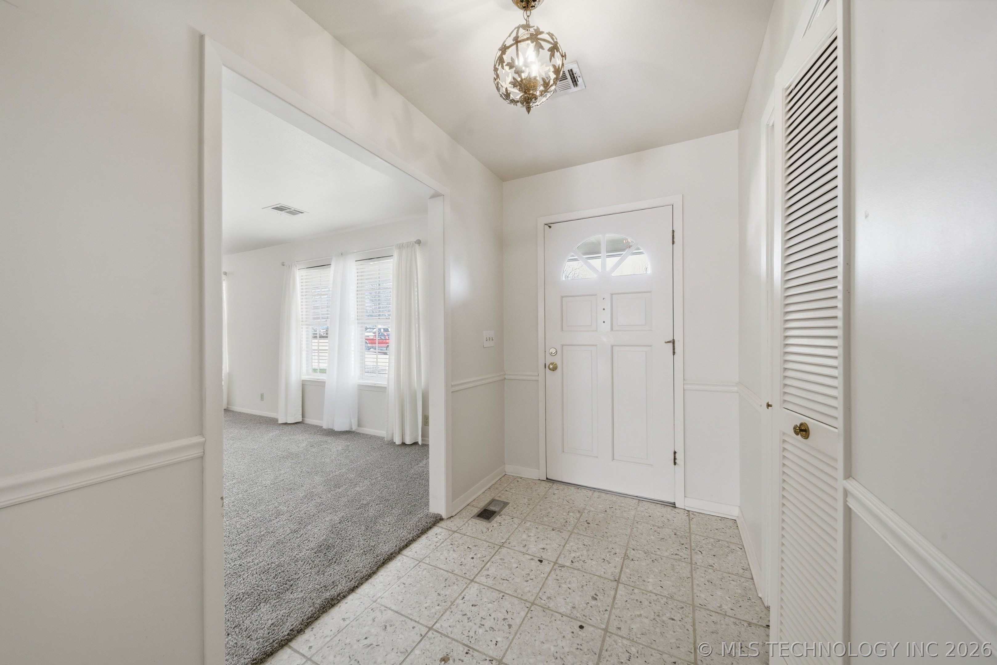 5728 E 62nd Street Tulsa OK 74136
