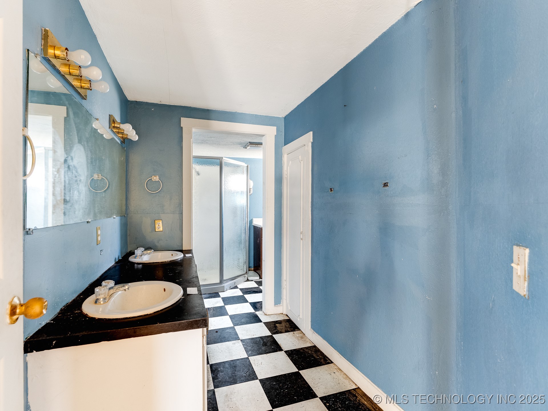 130 E 16th Street Ada OK 74820