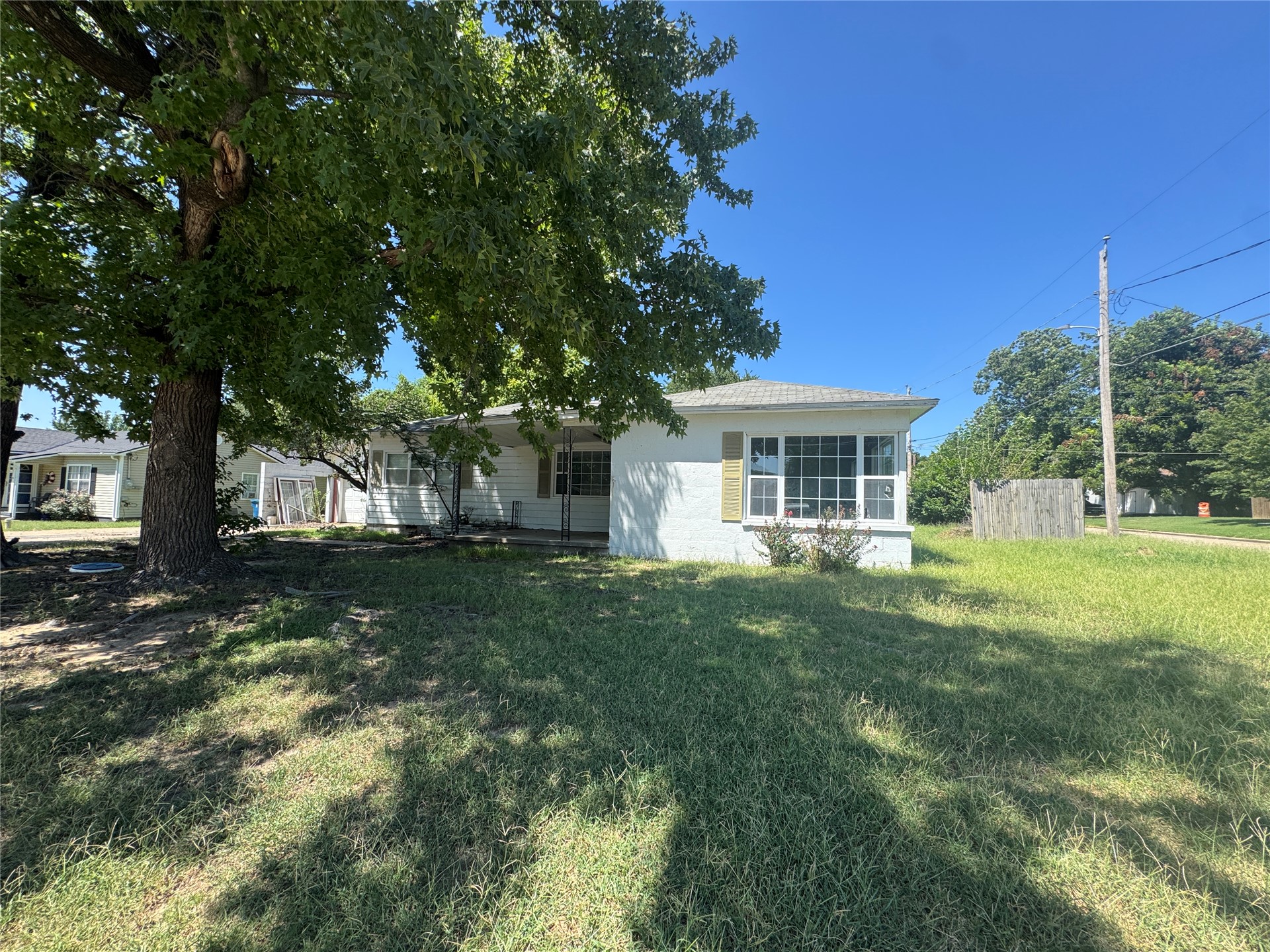1225 E Seminole Avenue Mcalester OK 74501