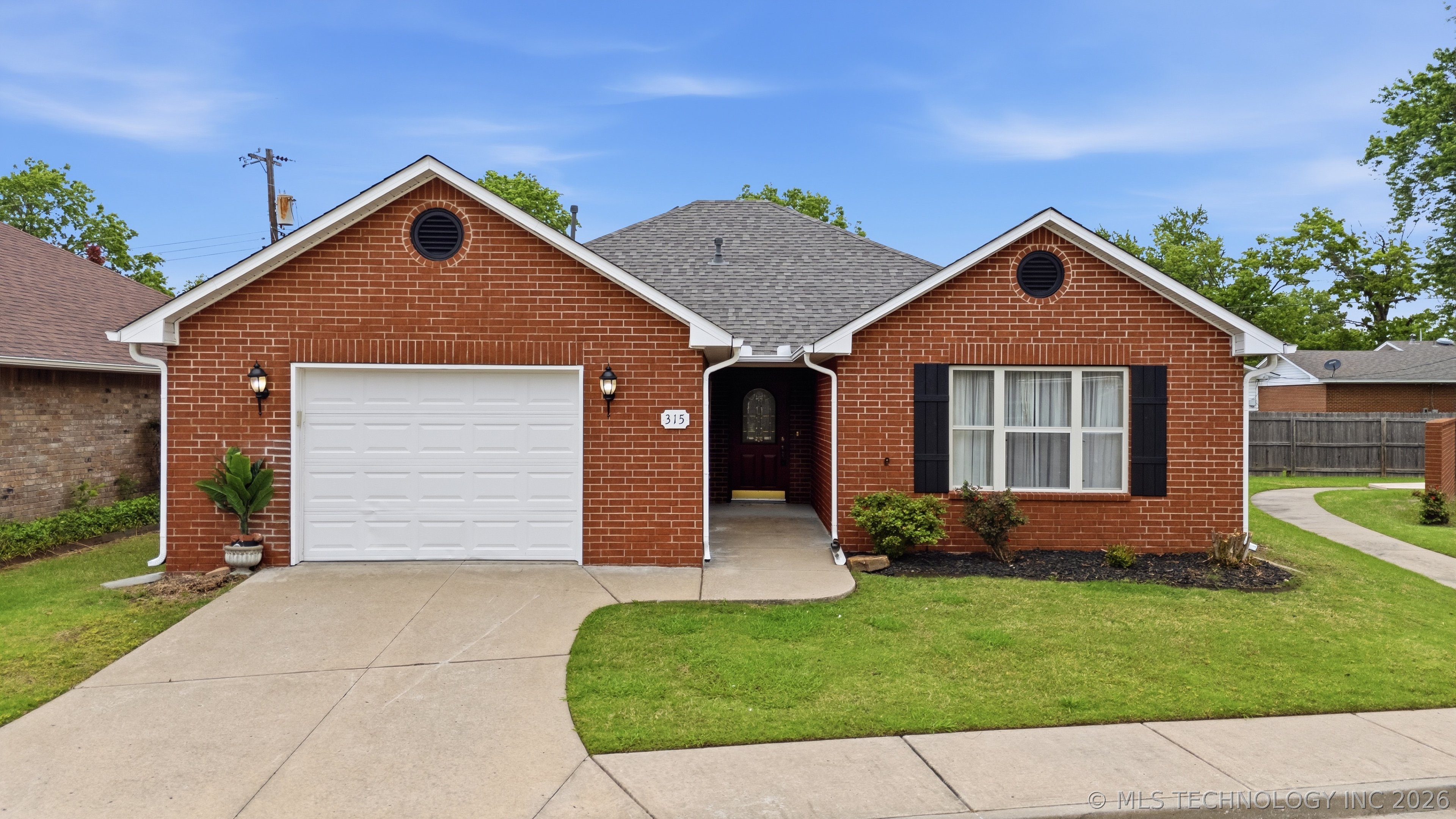 315 Savannah Park Street Pryor OK 74361