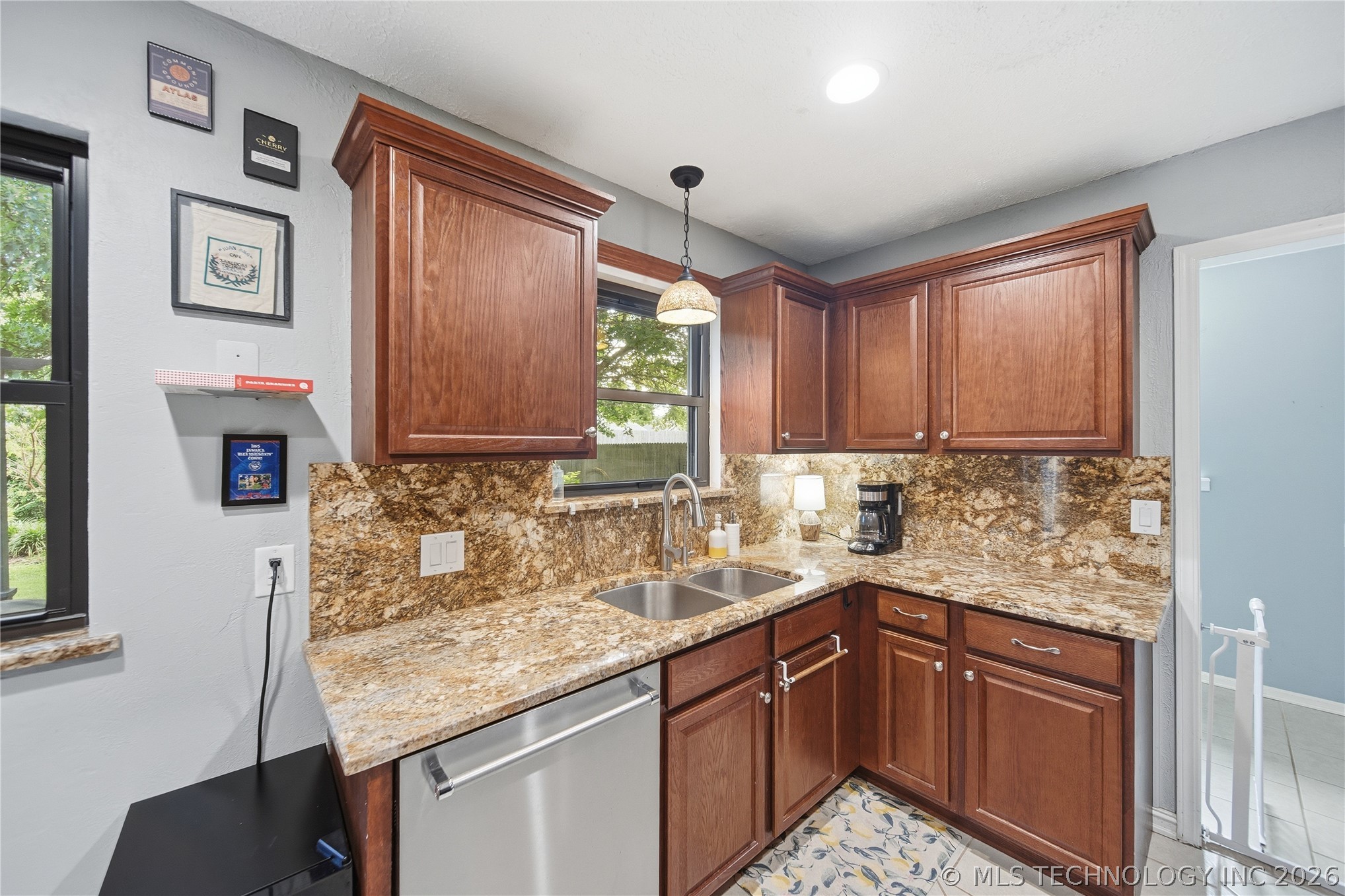 1862 E 57th Place Tulsa OK 74105