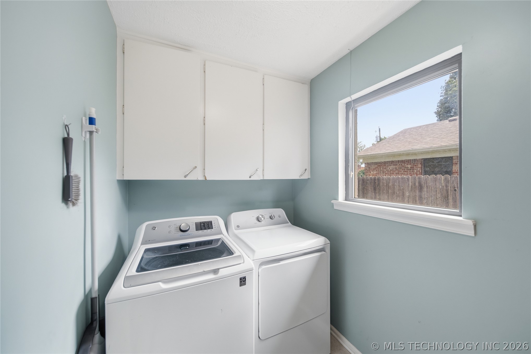 1862 E 57th Place Tulsa OK 74105