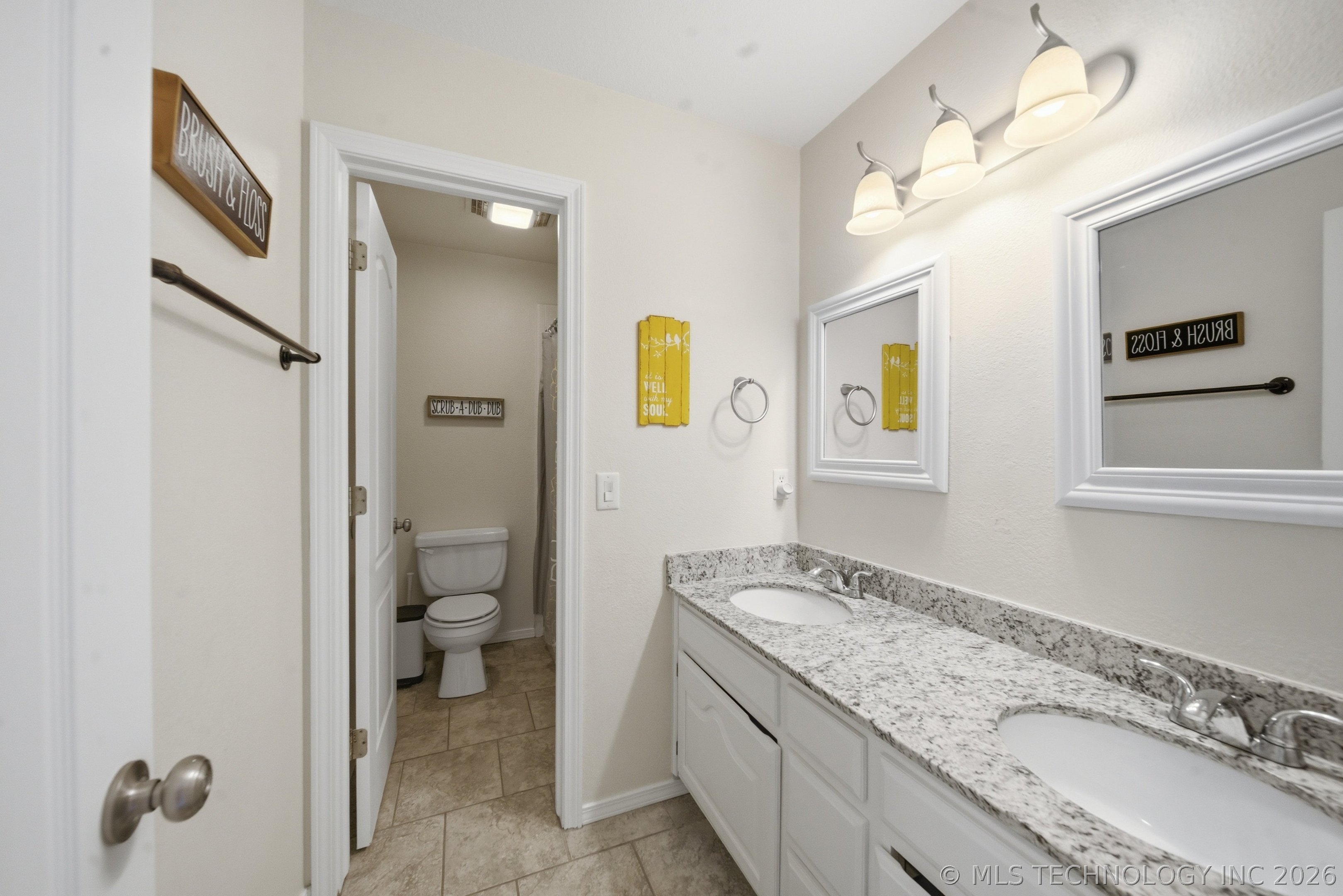 3043 W Oakland Street Broken Arrow OK 74012