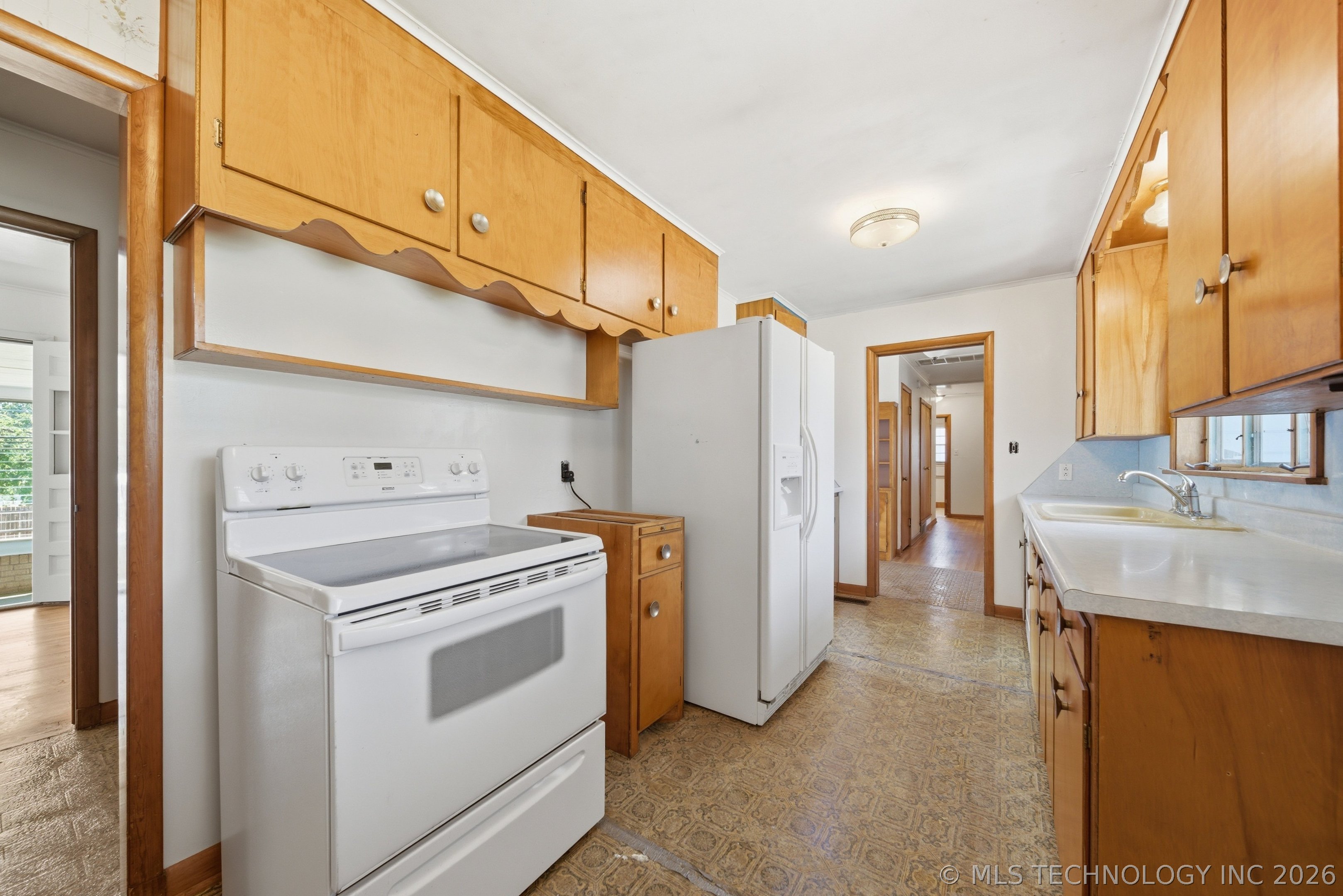 633 N Union Place Tulsa OK 74127