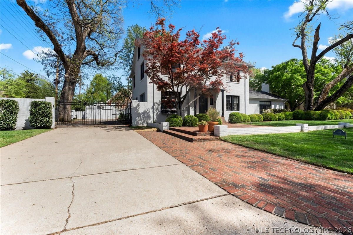 1305 E 27th Street Tulsa OK 74114