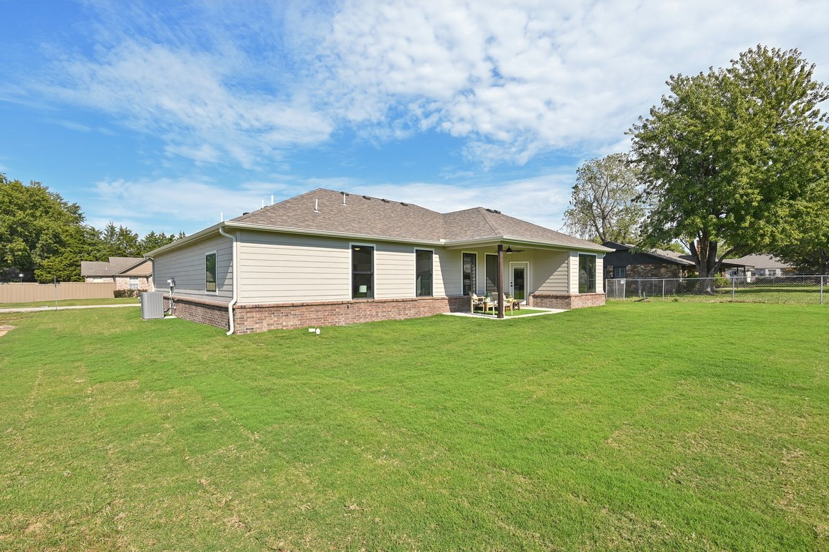 20932 E 35th Place S Broken Arrow OK 74014