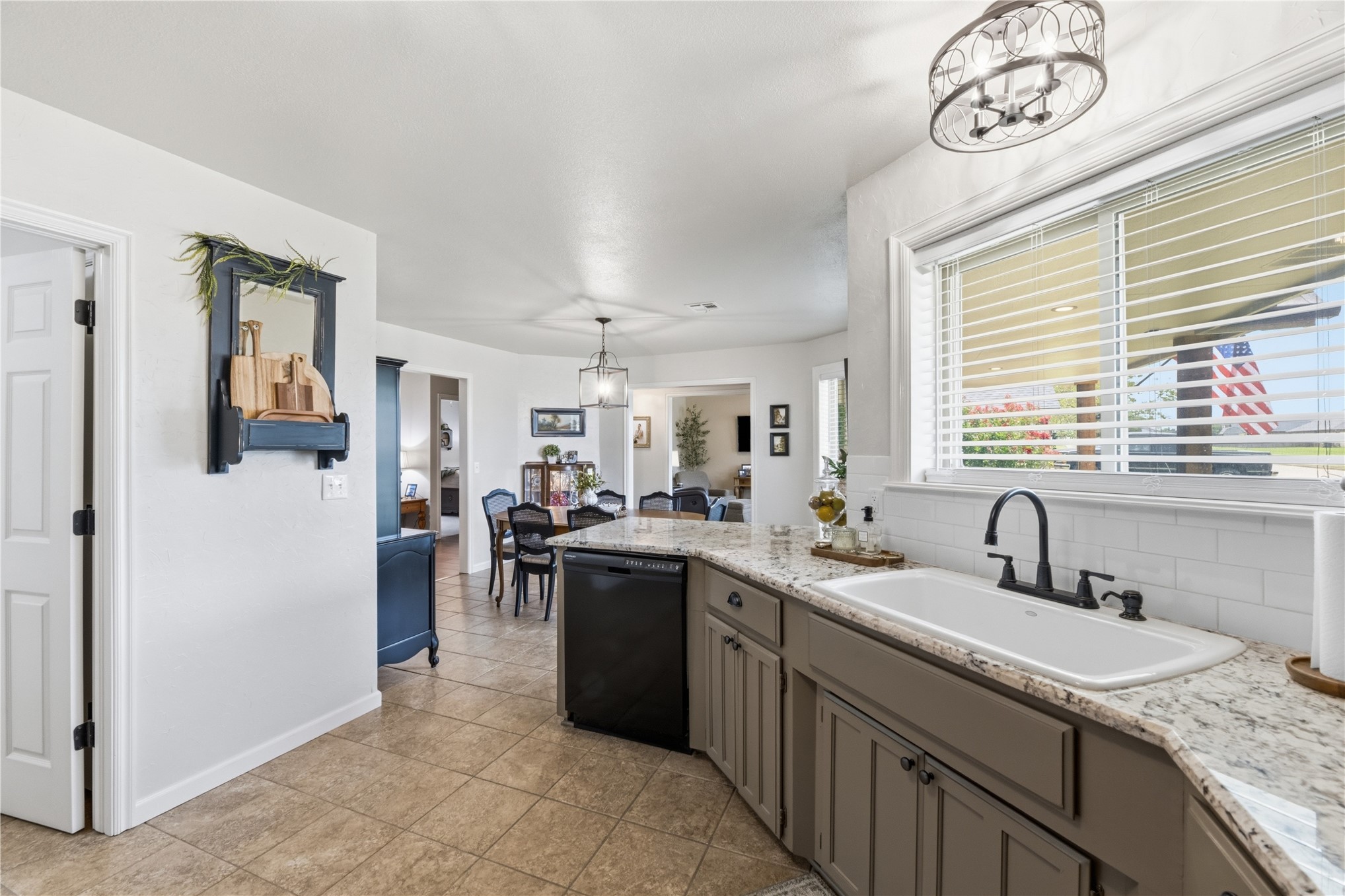 2412 Westwood Drive Claremore OK 74017