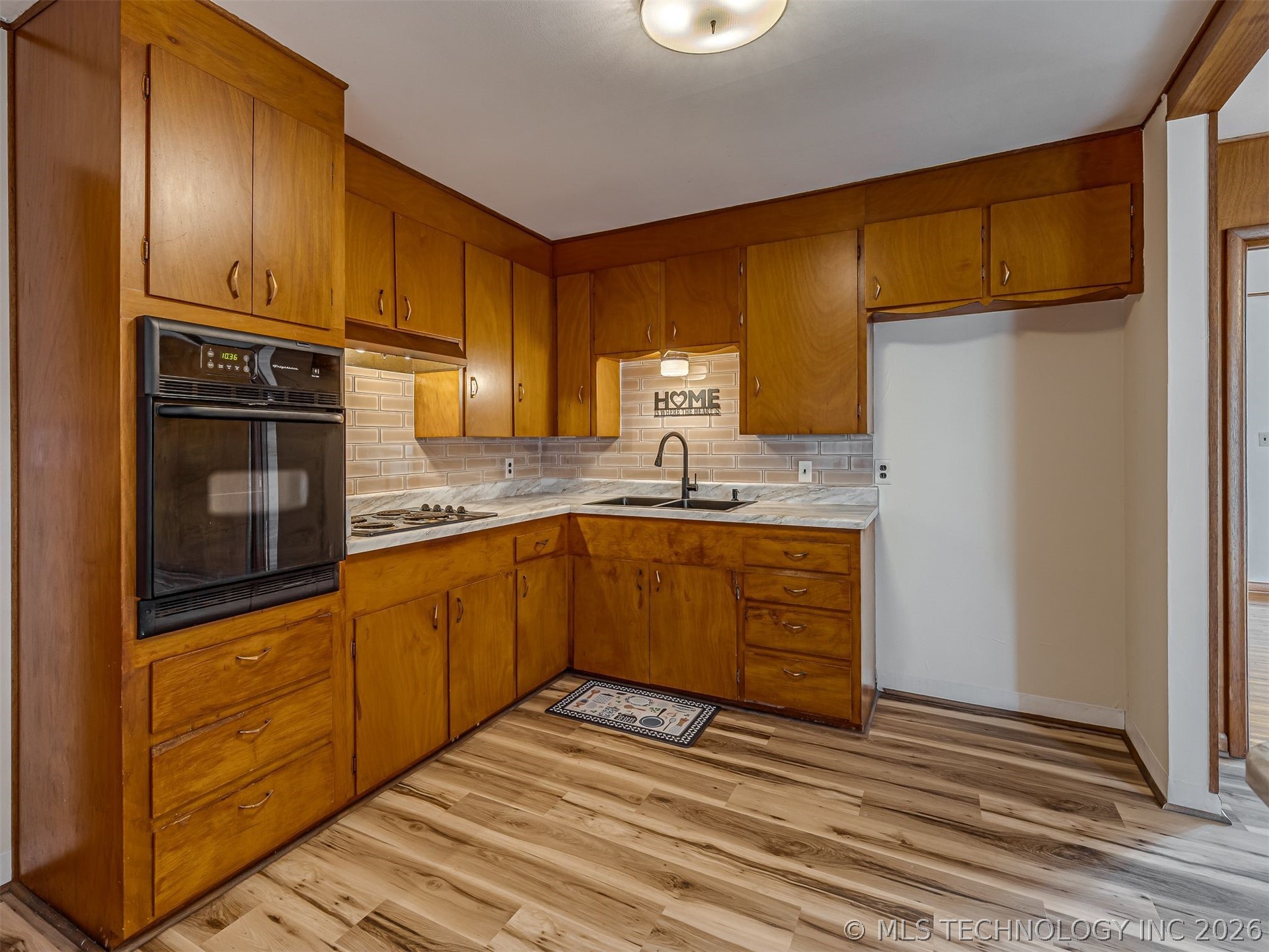 2152 S 77th Eastavenue Tulsa OK 74129