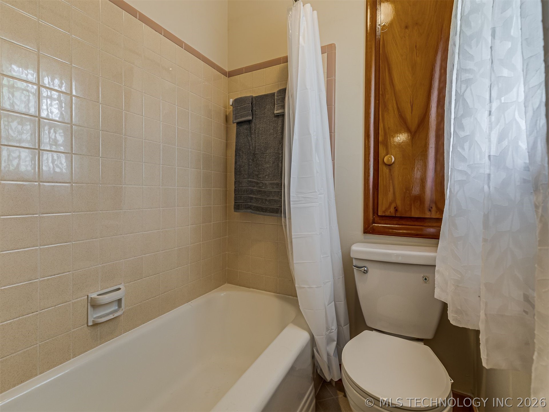 2152 S 77th Eastavenue Tulsa OK 74129