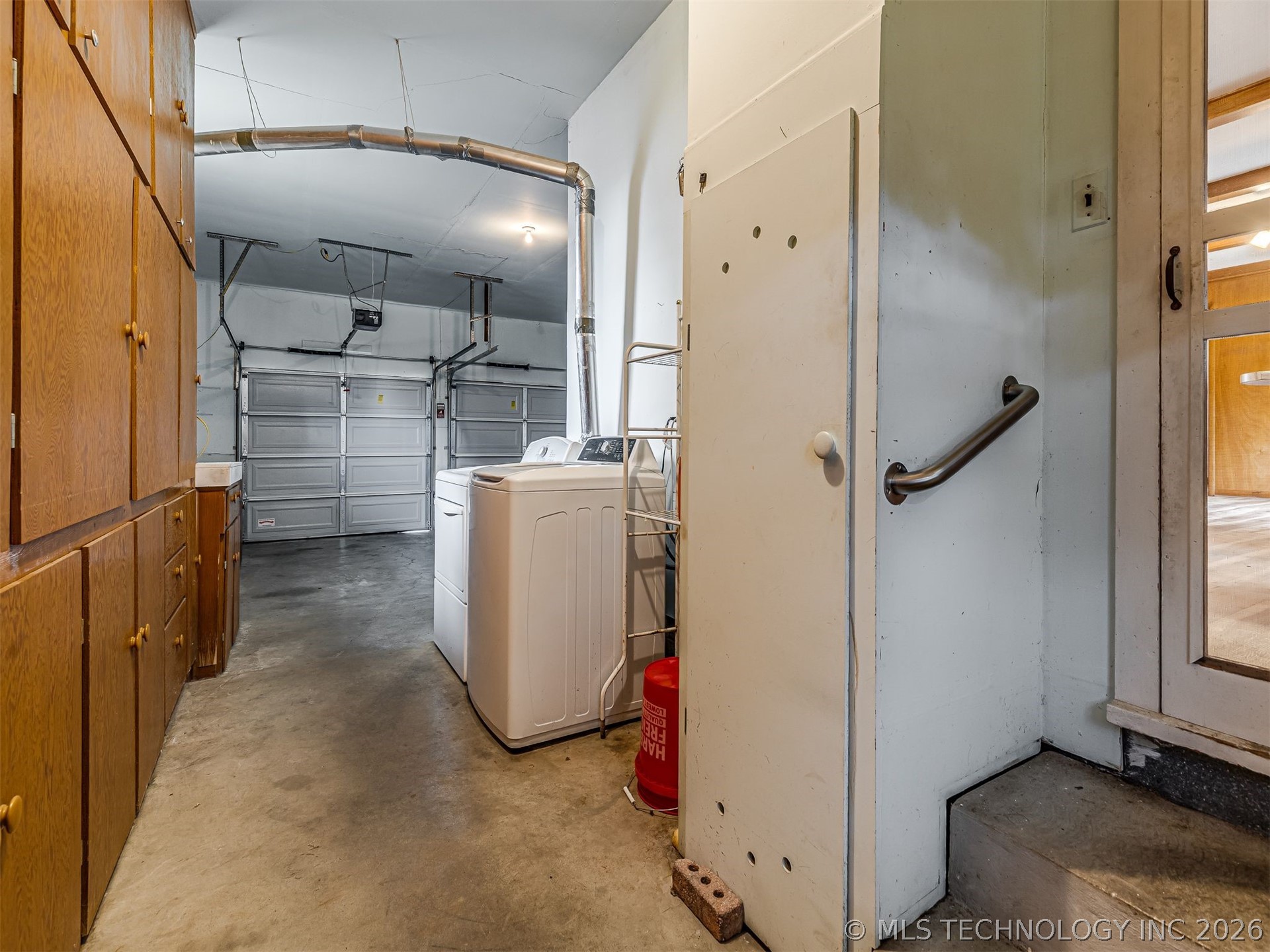 2152 S 77th Eastavenue Tulsa OK 74129