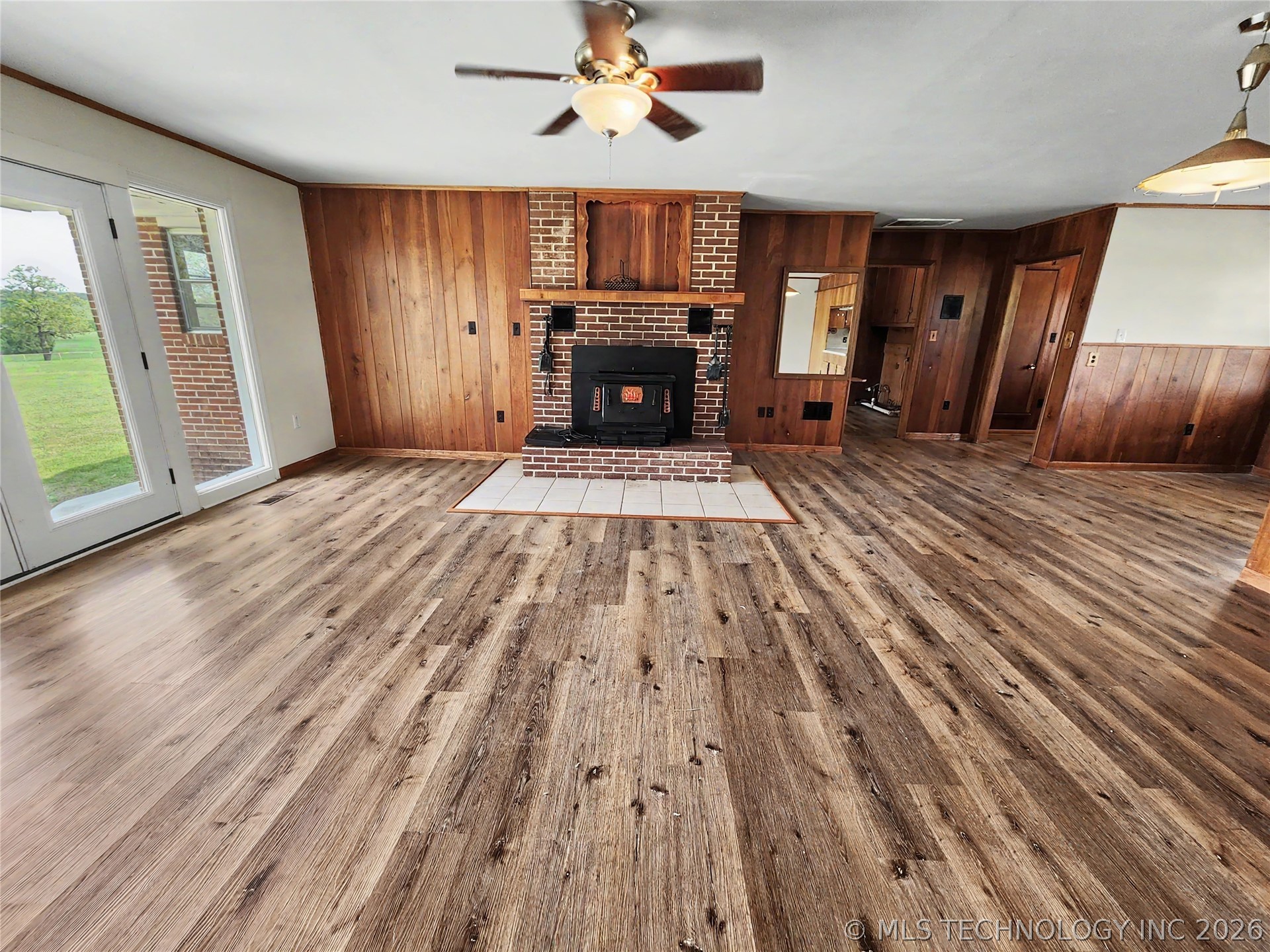 32132 Highway 82 Cookson OK 74427