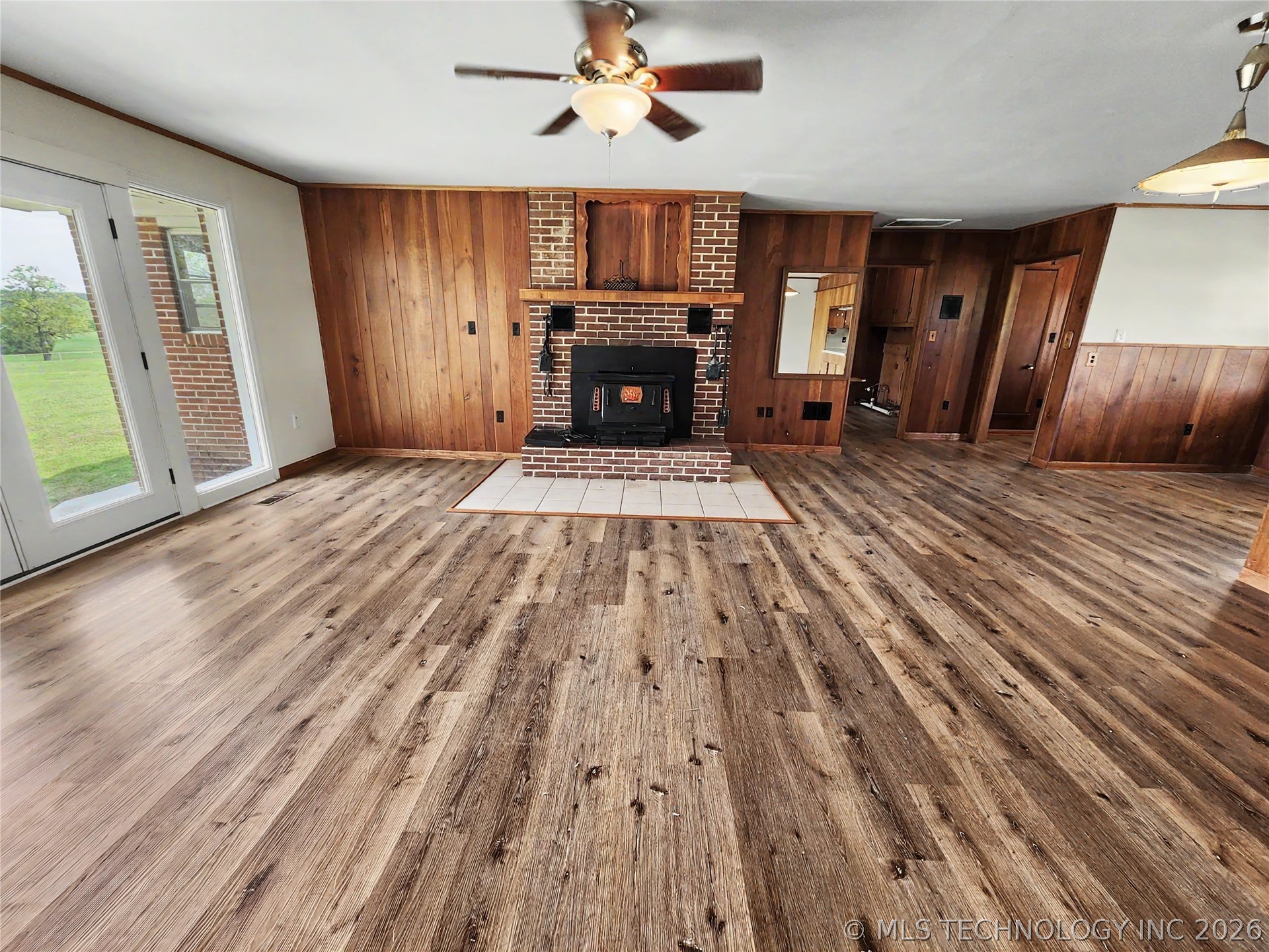 32132 Highway 82 Cookson OK 74427