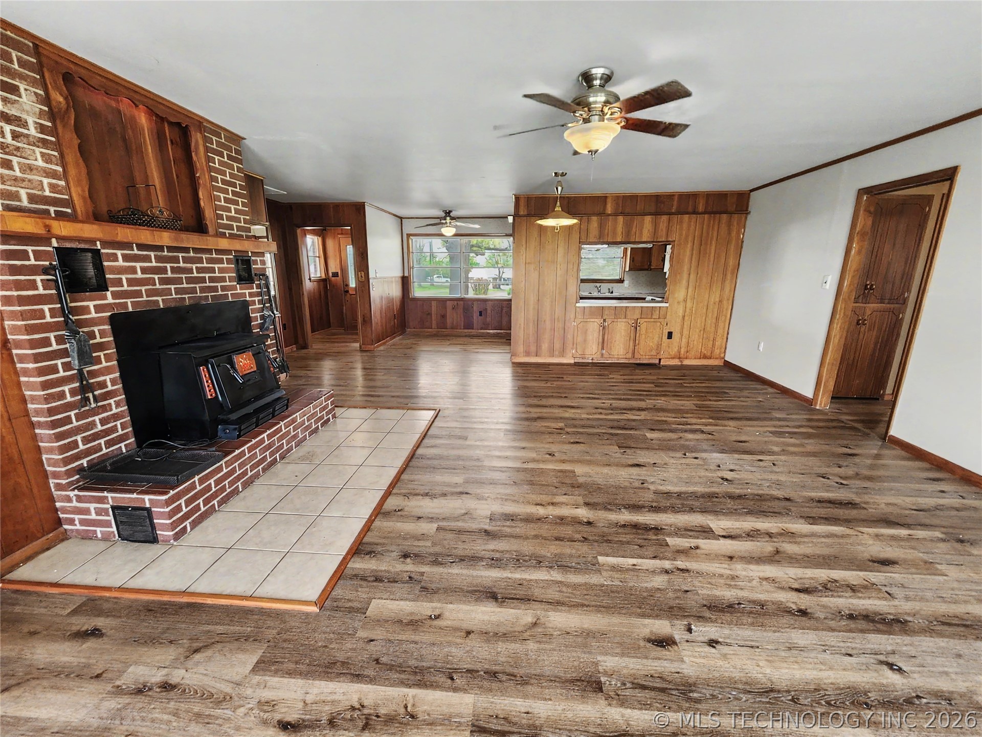 32132 Highway 82 Cookson OK 74427