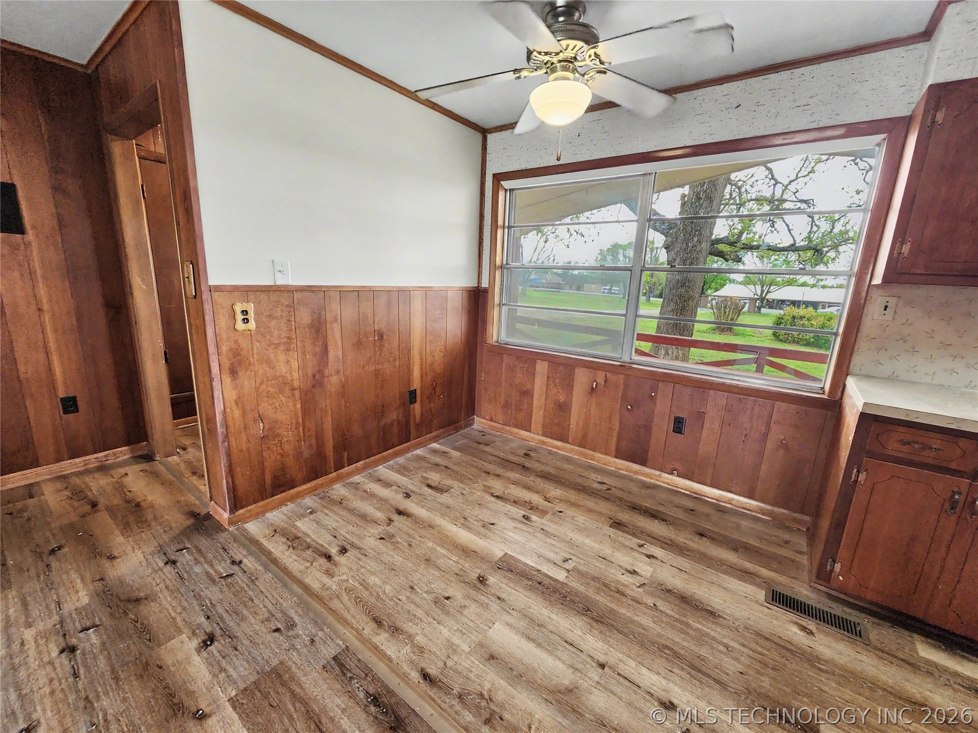 32132 Highway 82 Cookson OK 74427
