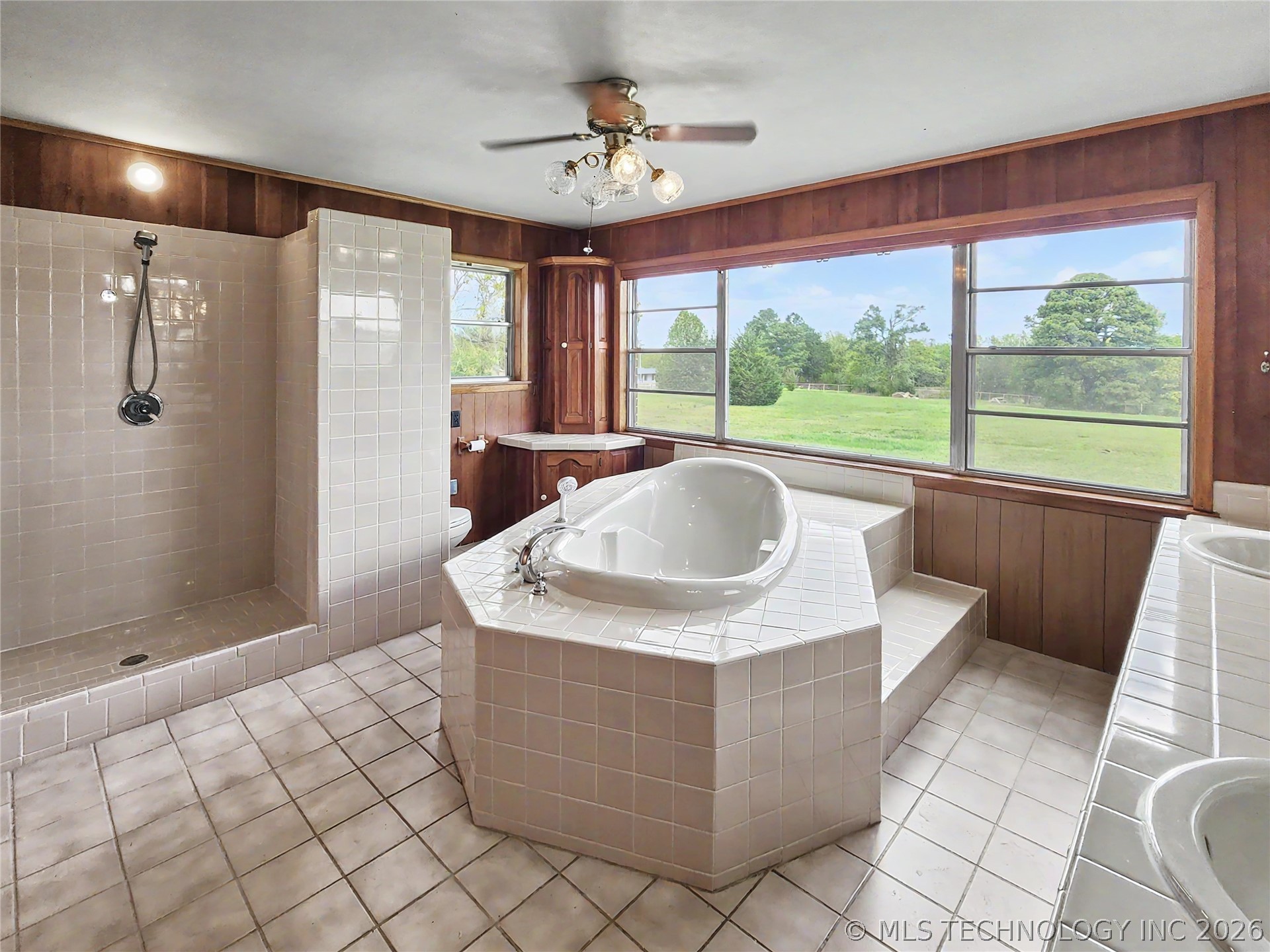 32132 Highway 82 Cookson OK 74427