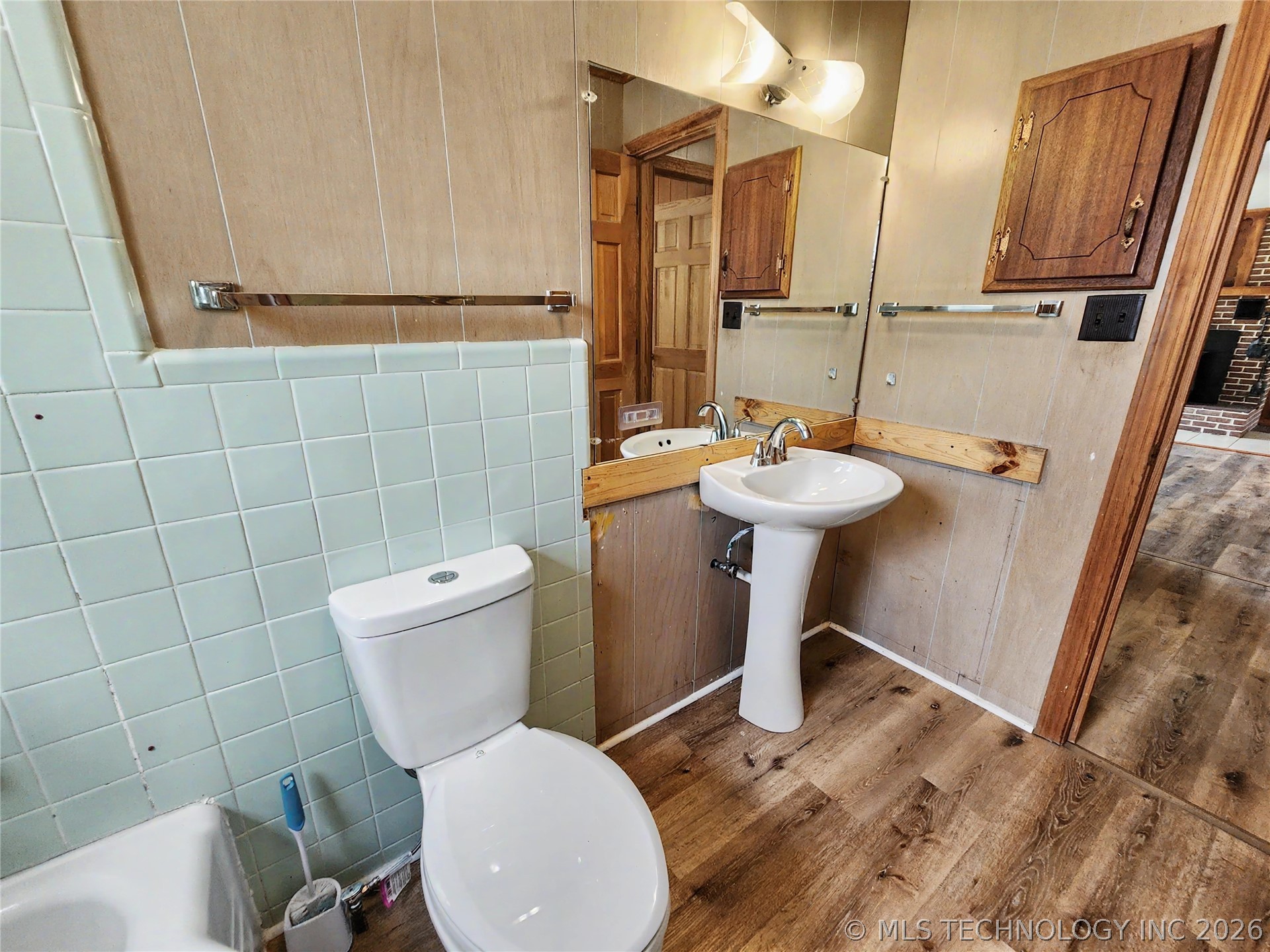 32132 Highway 82 Cookson OK 74427
