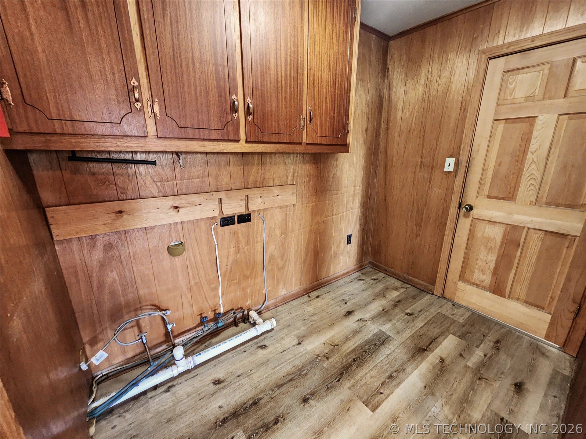 32132 Highway 82 Cookson OK 74427