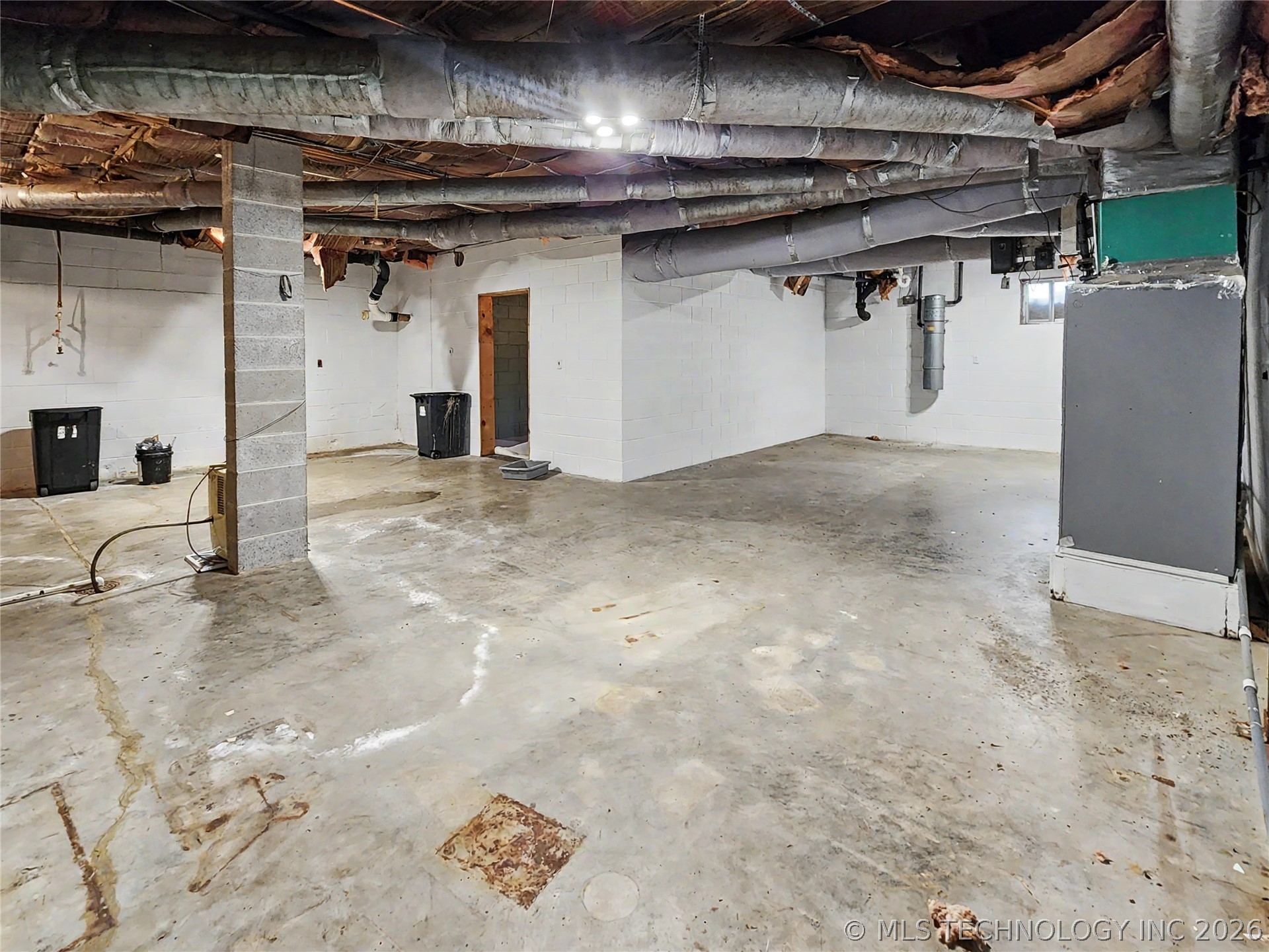 32132 Highway 82 Cookson OK 74427