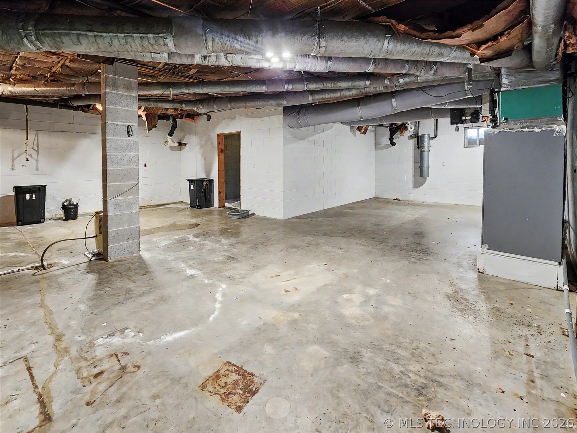 32132 Highway 82 Cookson OK 74427