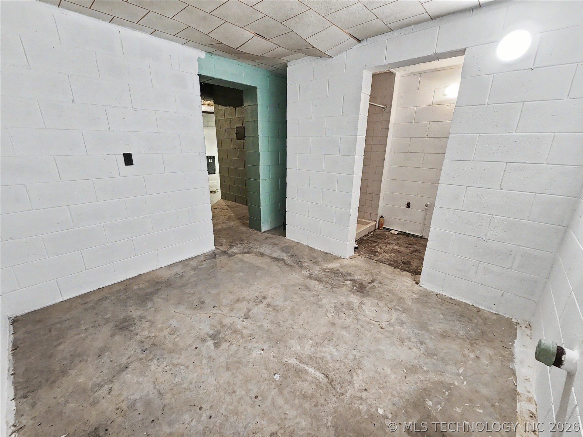 32132 Highway 82 Cookson OK 74427