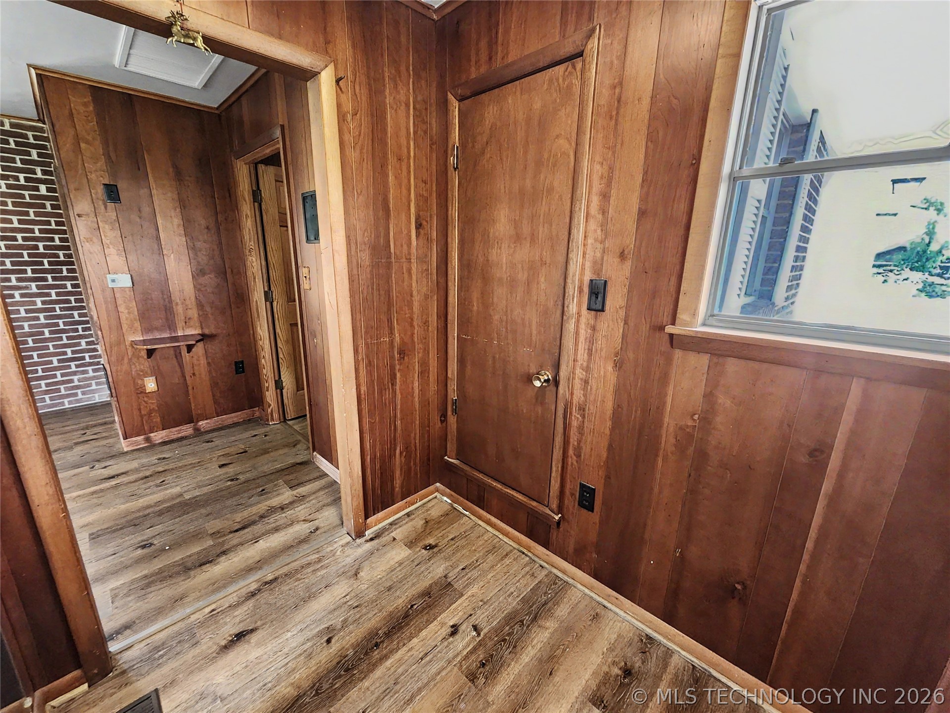 32132 Highway 82 Cookson OK 74427