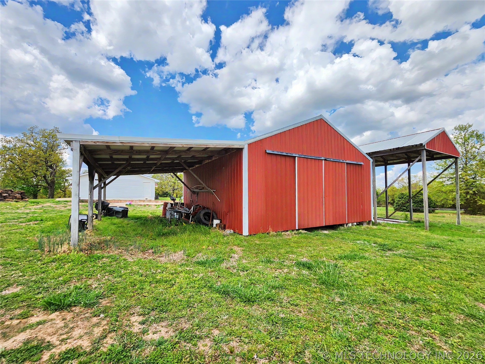 32132 Highway 82 Cookson OK 74427