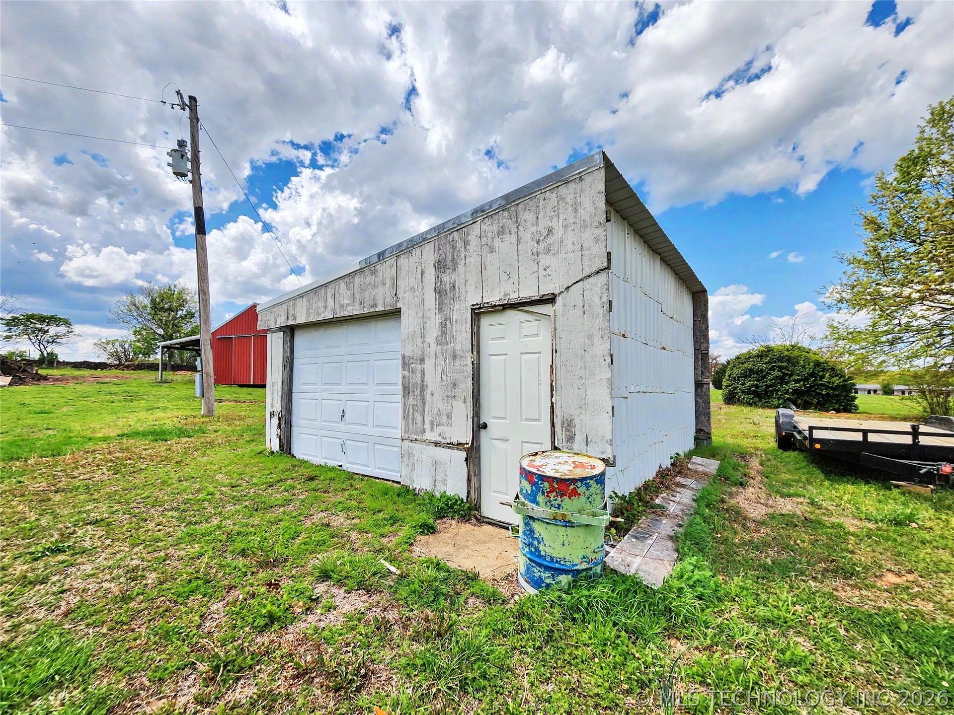 32132 Highway 82 Cookson OK 74427