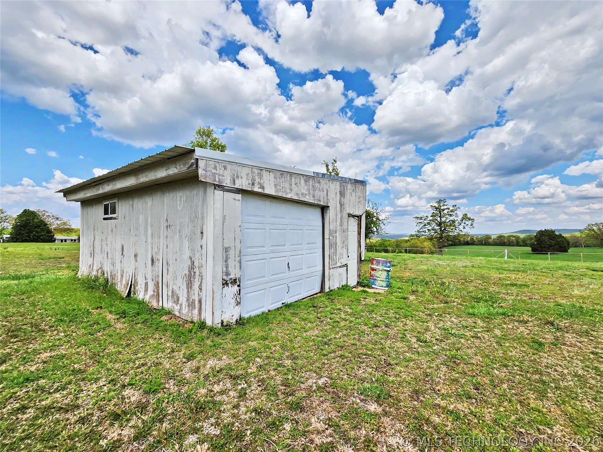 32132 Highway 82 Cookson OK 74427