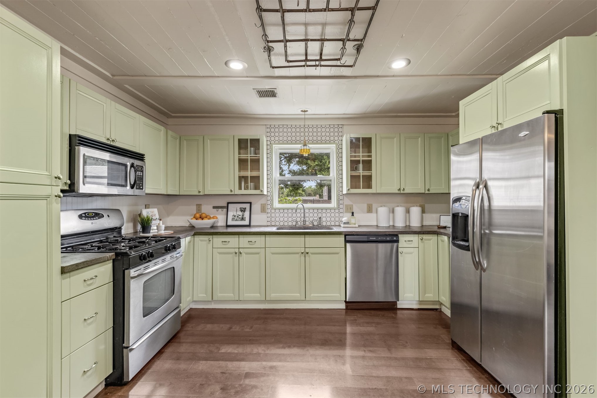1536 S Atlanta Place Tulsa OK 74104