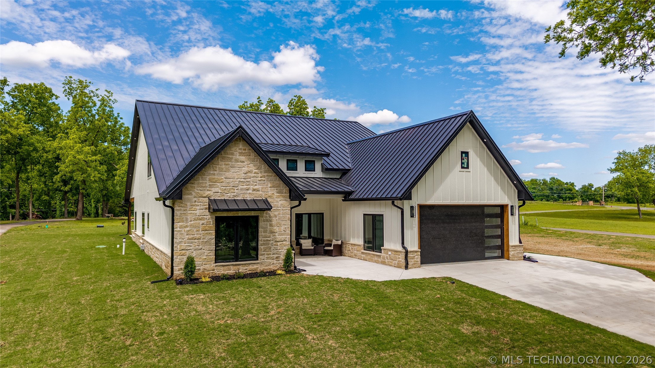 56107 E 300 Road Afton OK 74331