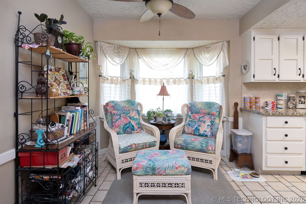 5911 E 100th Place Tulsa OK 74137