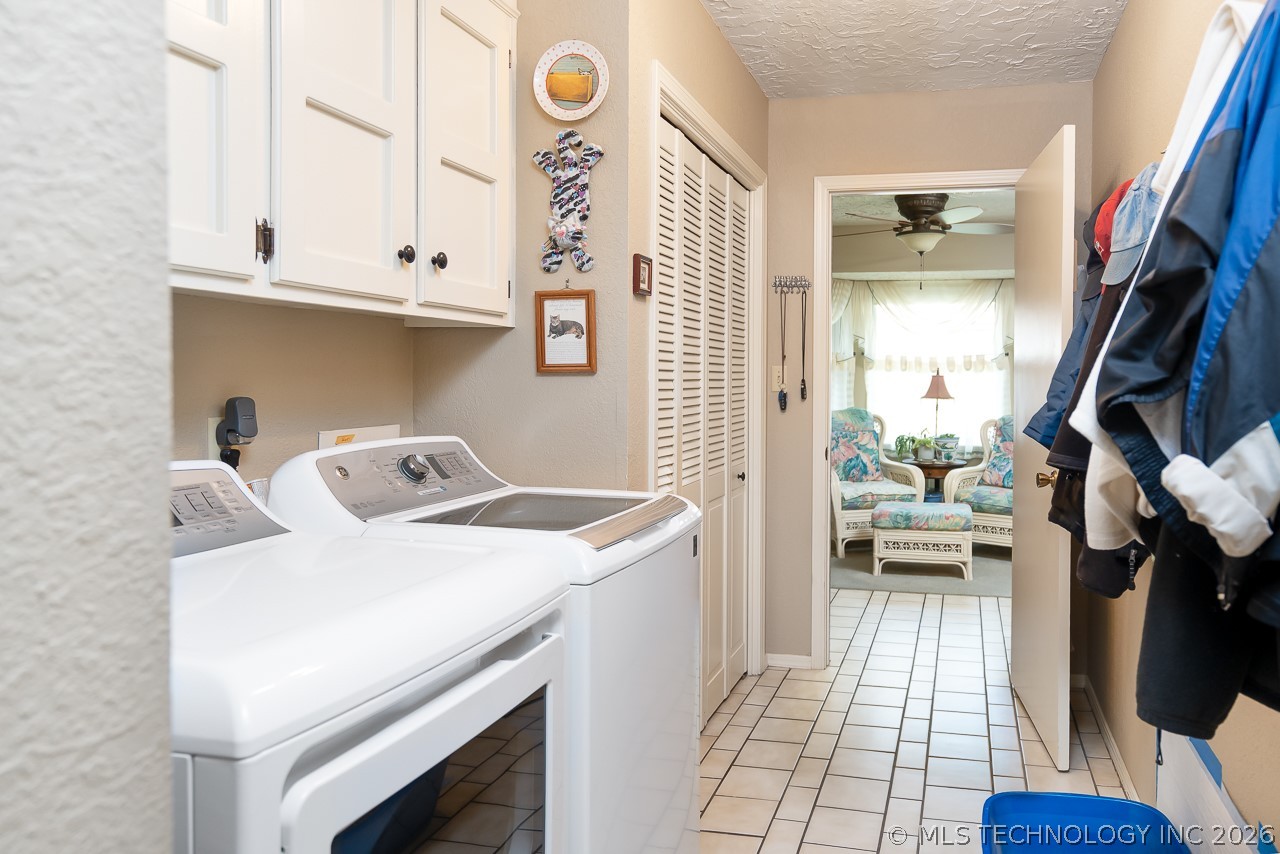 5911 E 100th Place Tulsa OK 74137