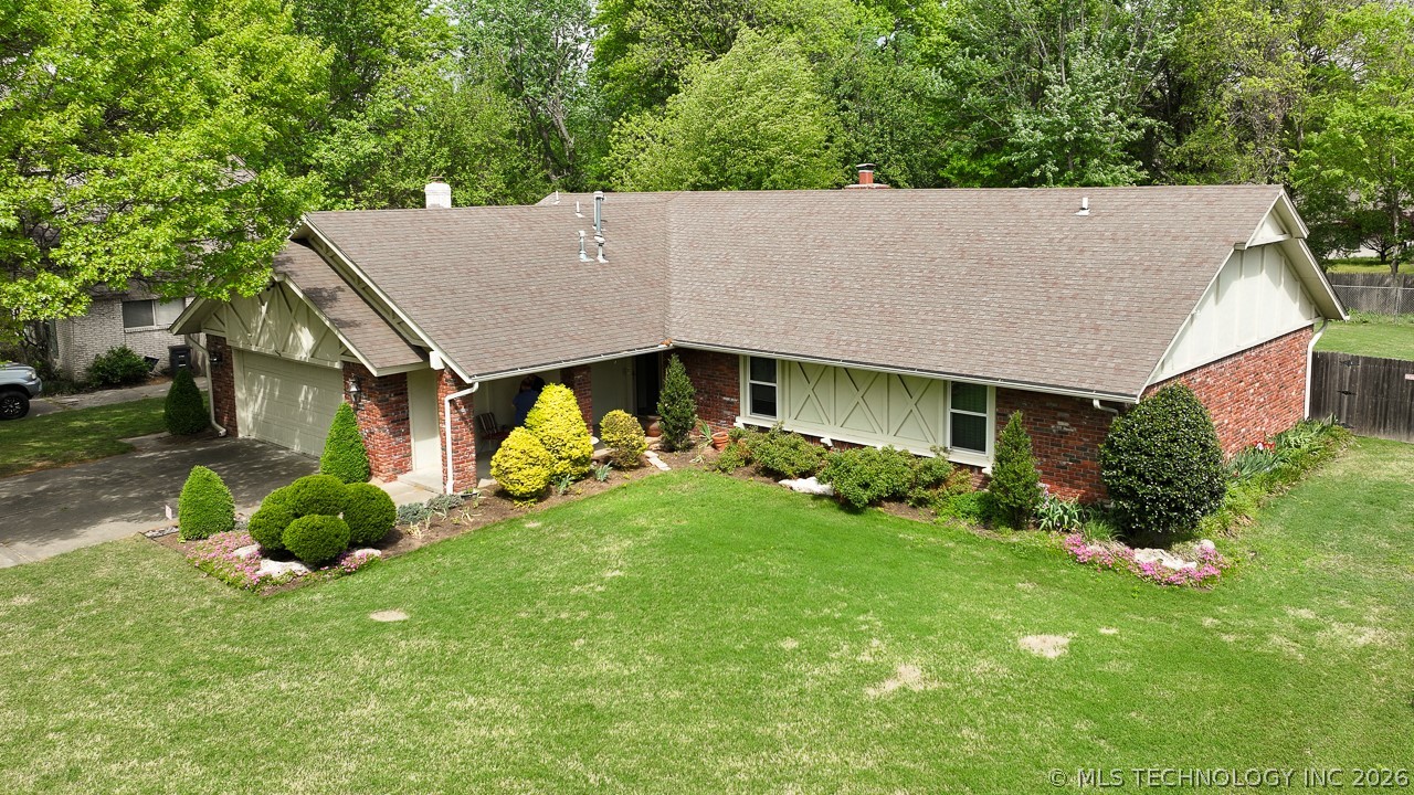 5911 E 100th Place Tulsa OK 74137