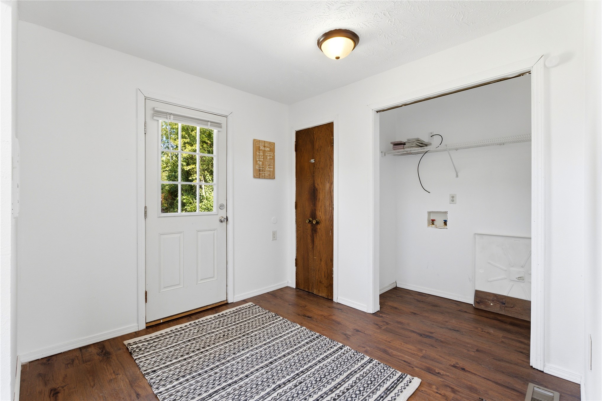 303 S Gray Place Chouteau OK 74337