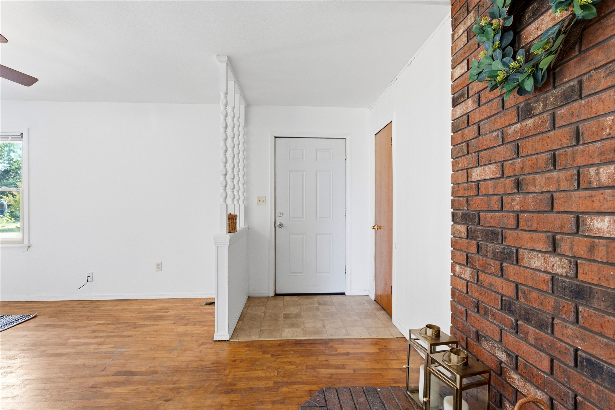 303 S Gray Place Chouteau OK 74337