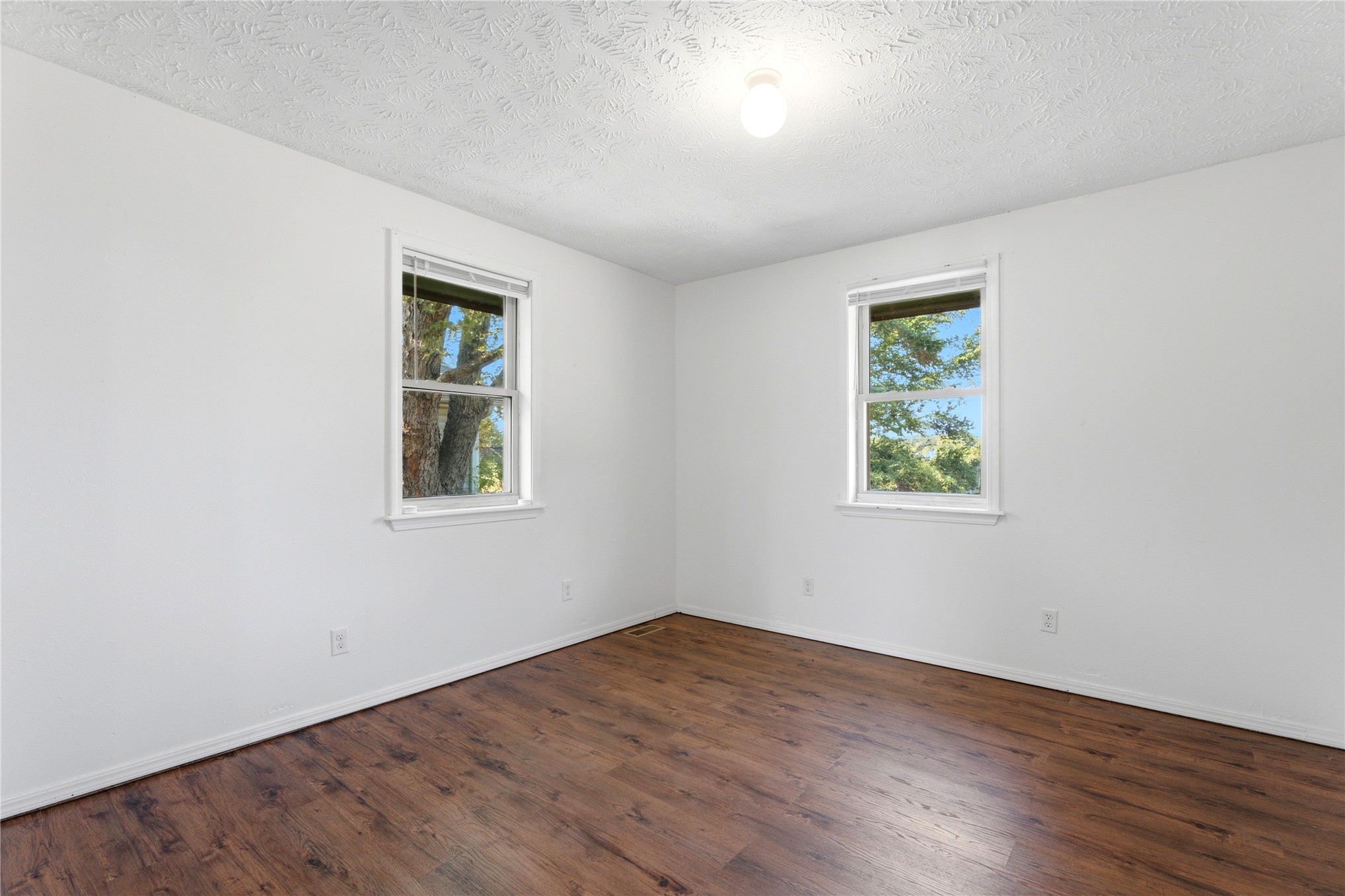 303 S Gray Place Chouteau OK 74337