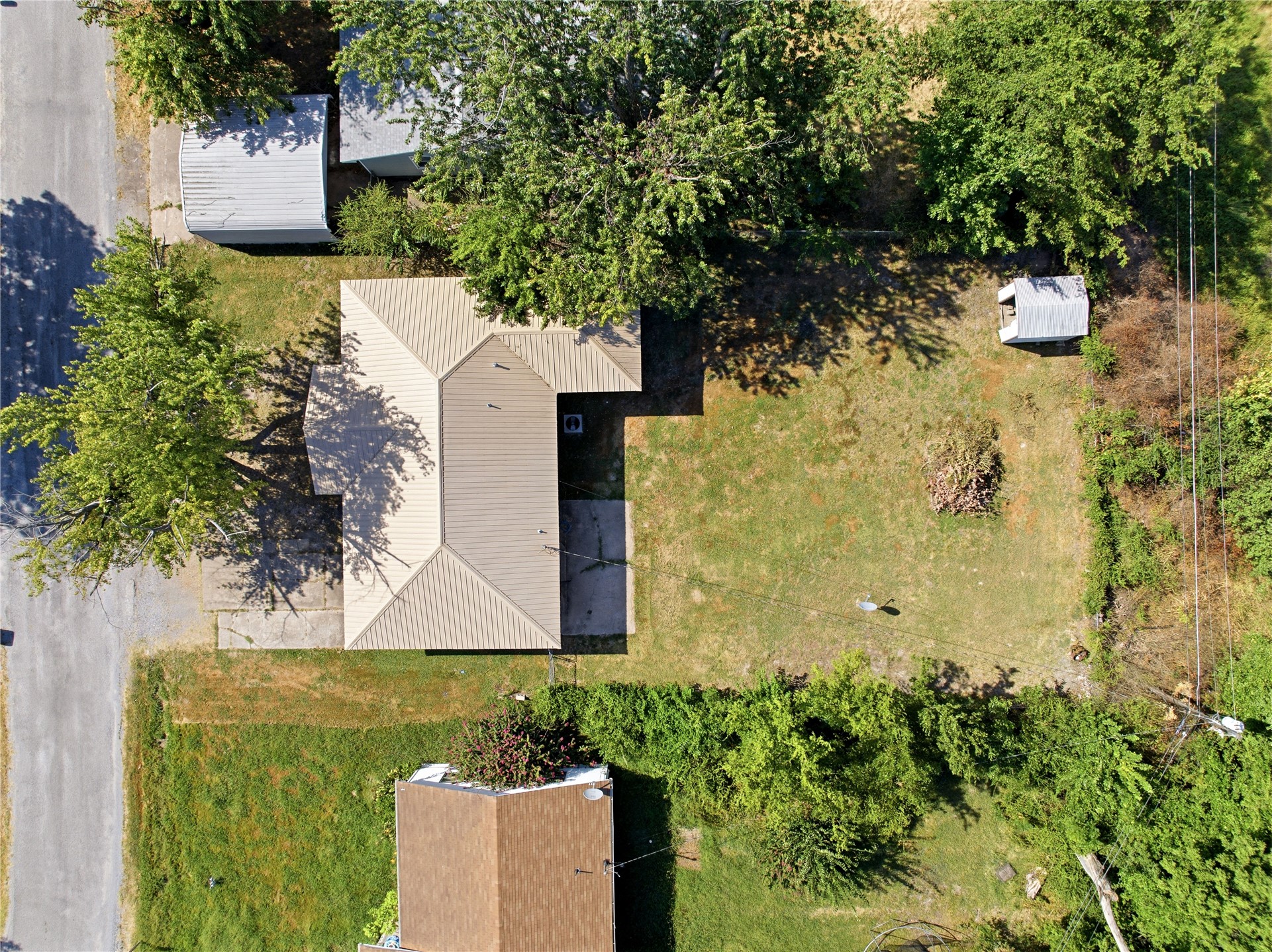 303 S Gray Place Chouteau OK 74337