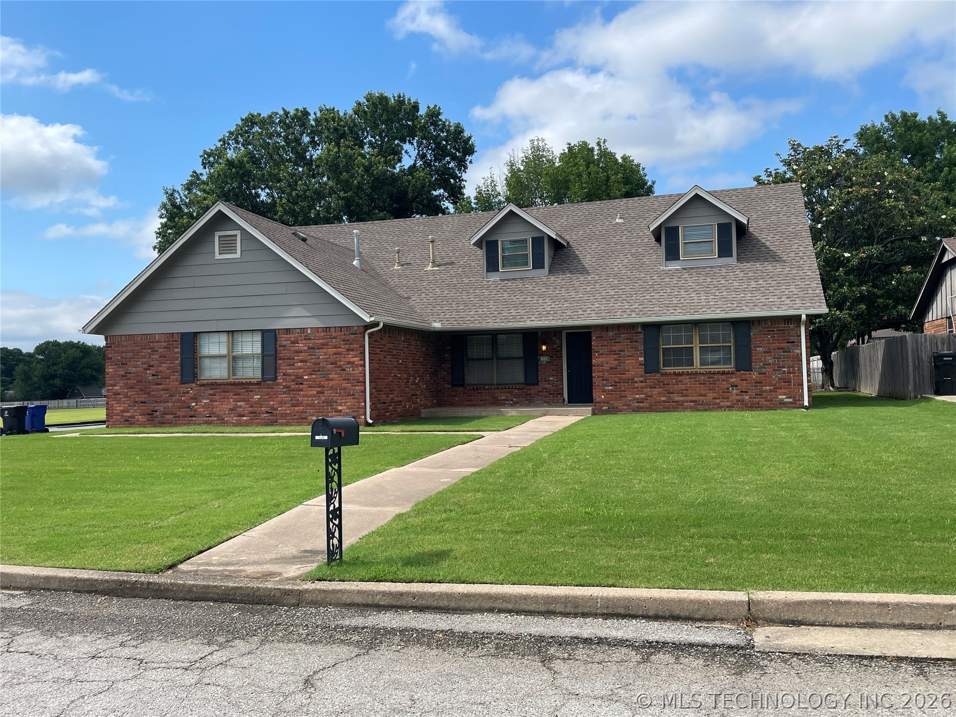 1228 W Boston Court Broken Arrow OK 74012