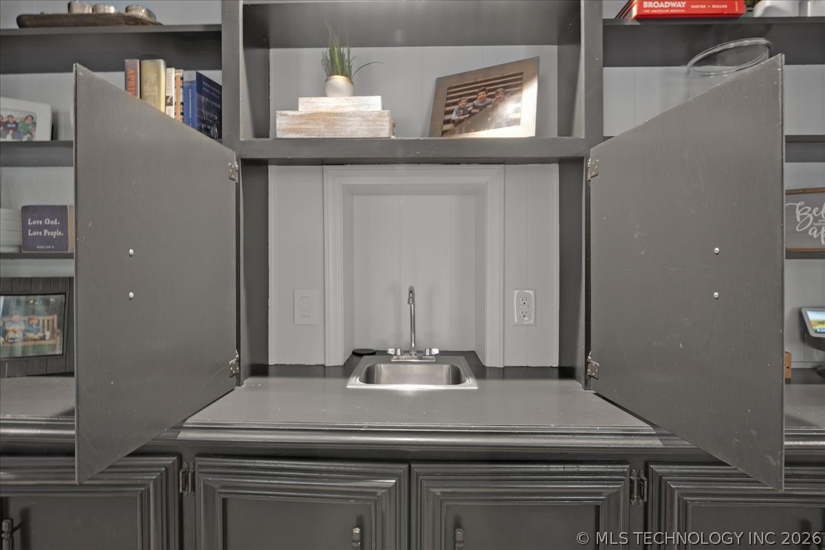 8229 S College Avenue Tulsa OK 74137