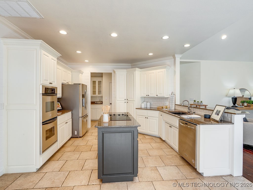 1505 Augusta Ada OK 74820